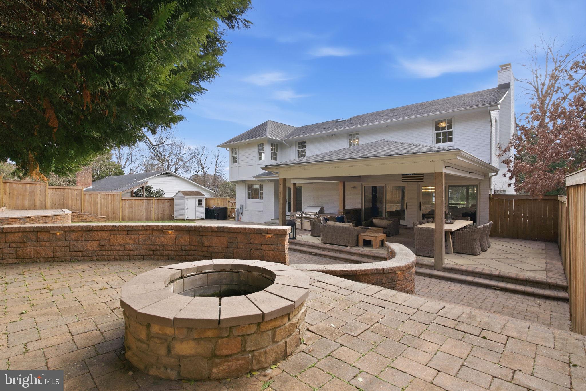 MURRAY HILL - Residential