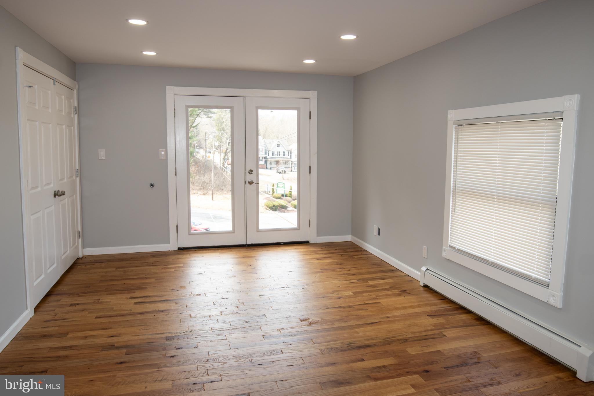 POTTSVILLE - Residential Lease