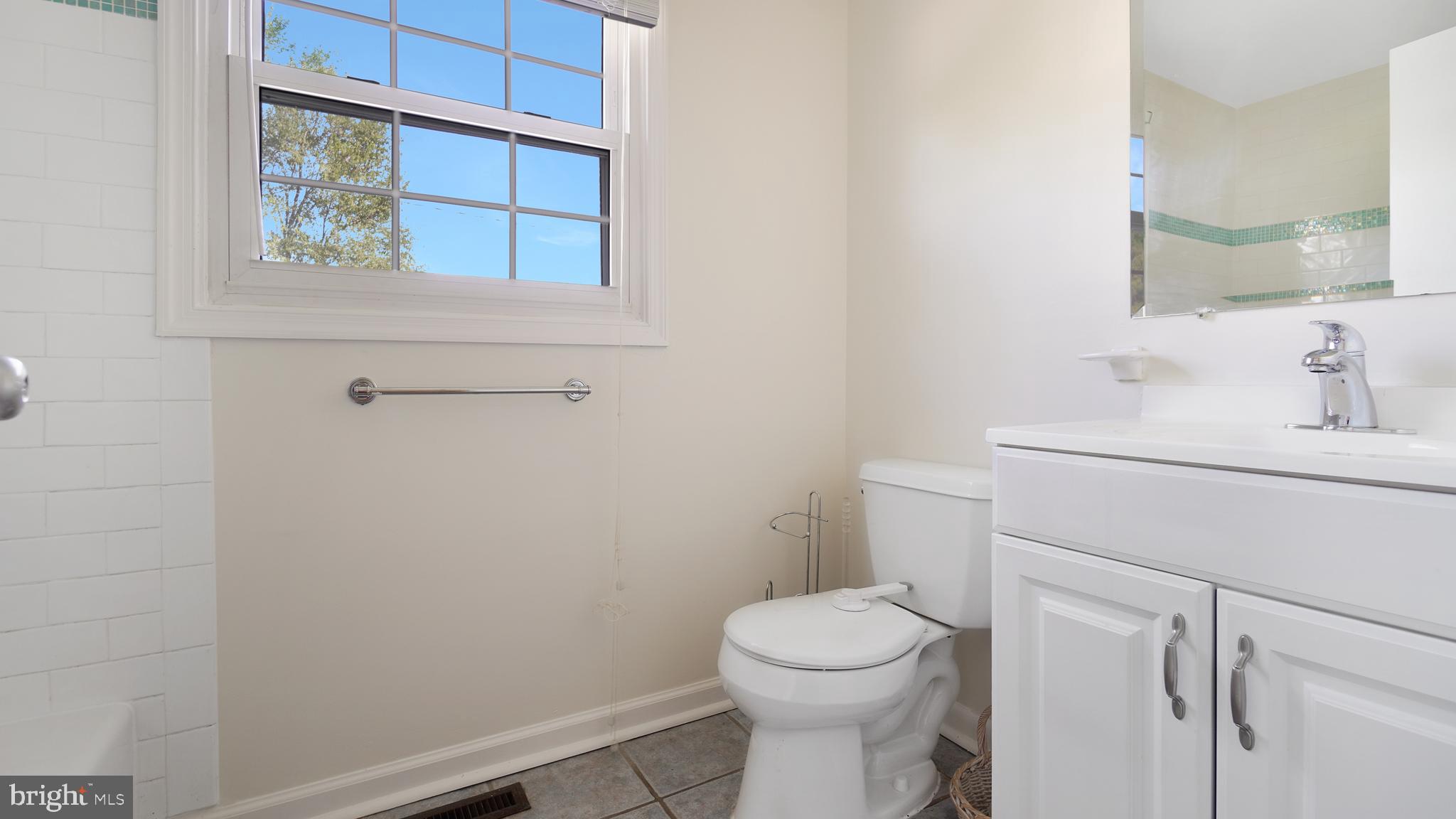 KENILWORTH AT BELAIR - Residential