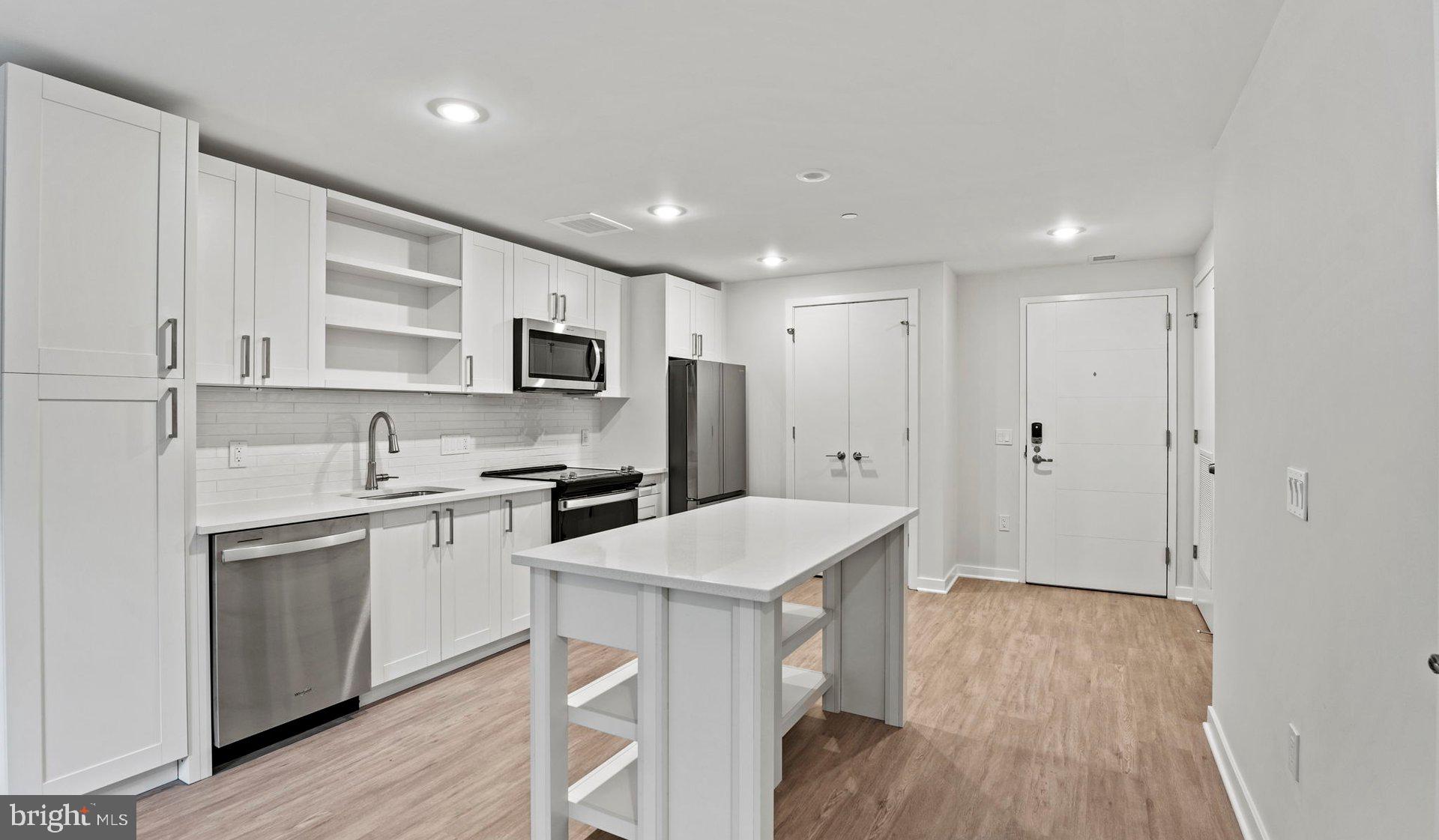 CATHEDRAL HEIGHTS - Residential Lease