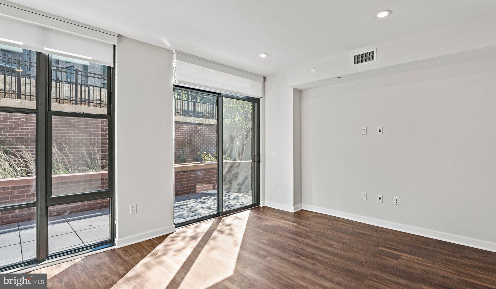 CATHEDRAL HEIGHTS - Residential Lease