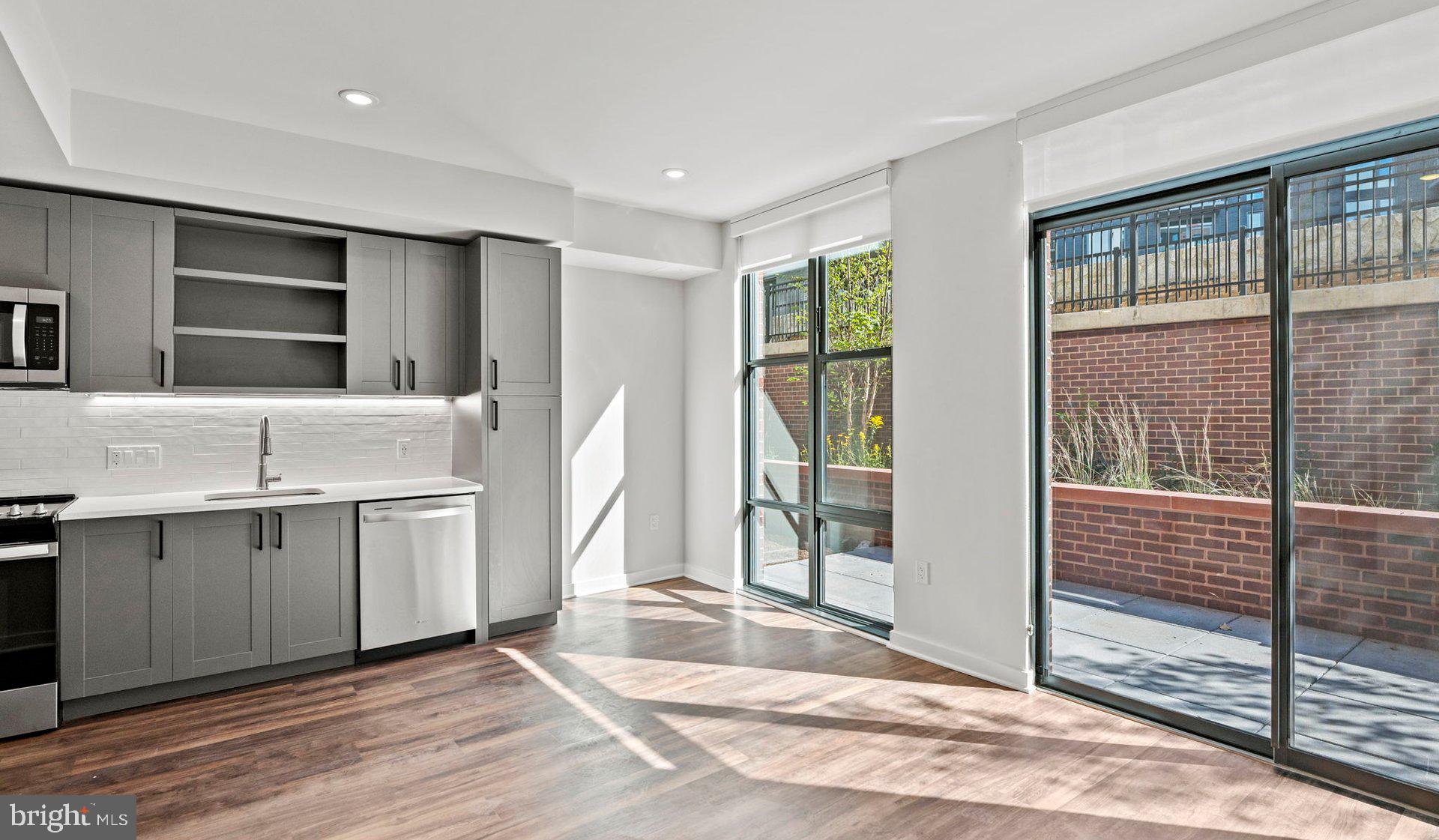 CATHEDRAL HEIGHTS - Residential Lease