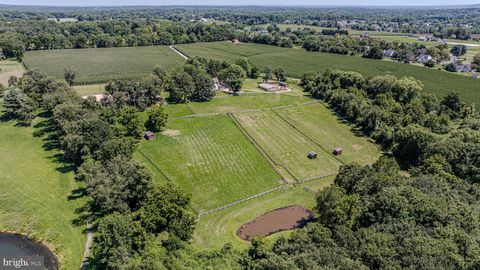 1427 FLINT HILL ROAD LANDENBERG PA 19350