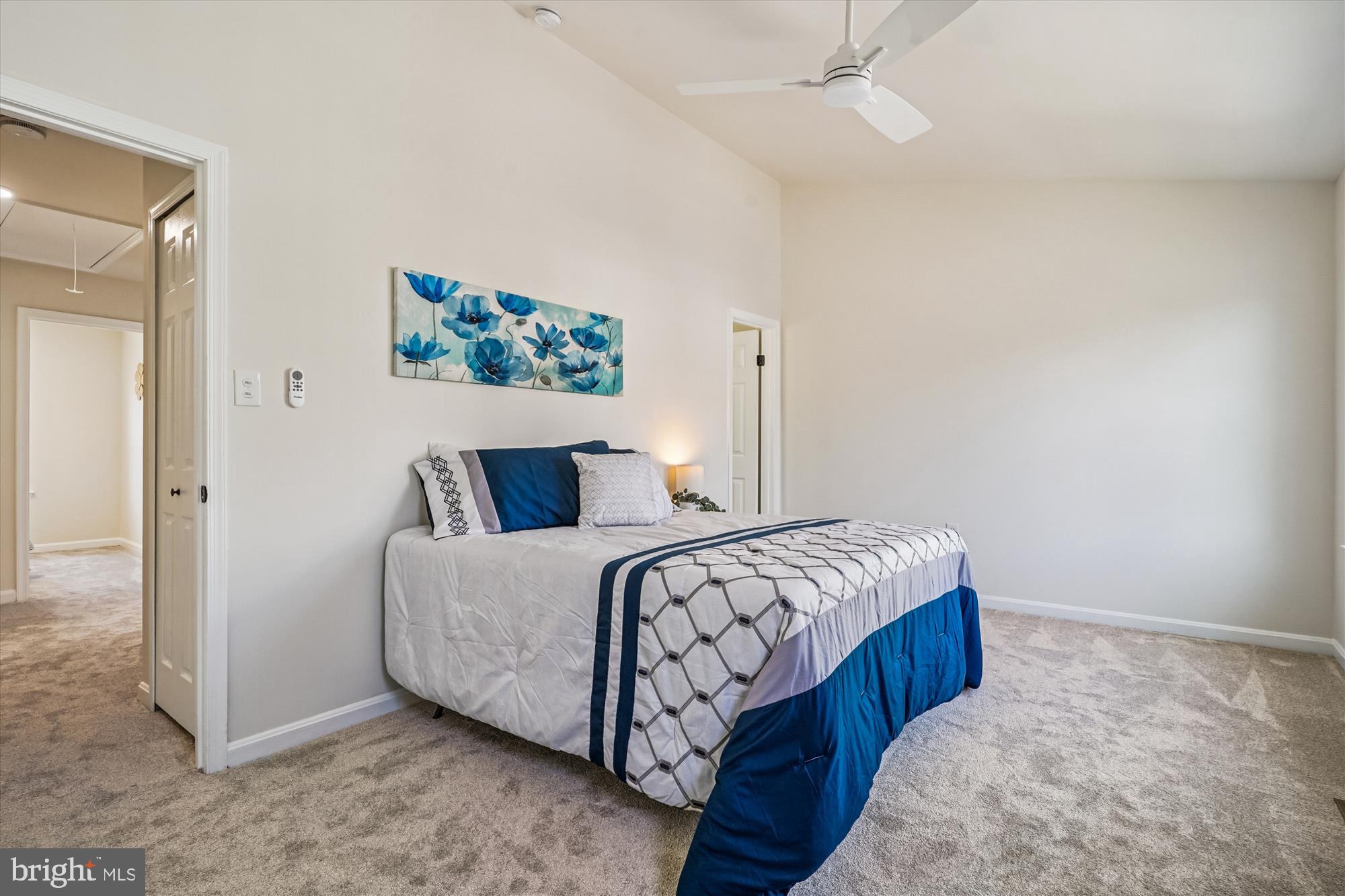 MONTCLAIR ST4 - Residential