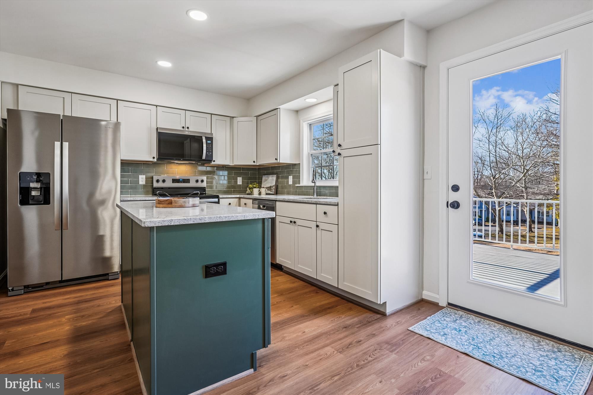 MONTCLAIR ST4 - Residential