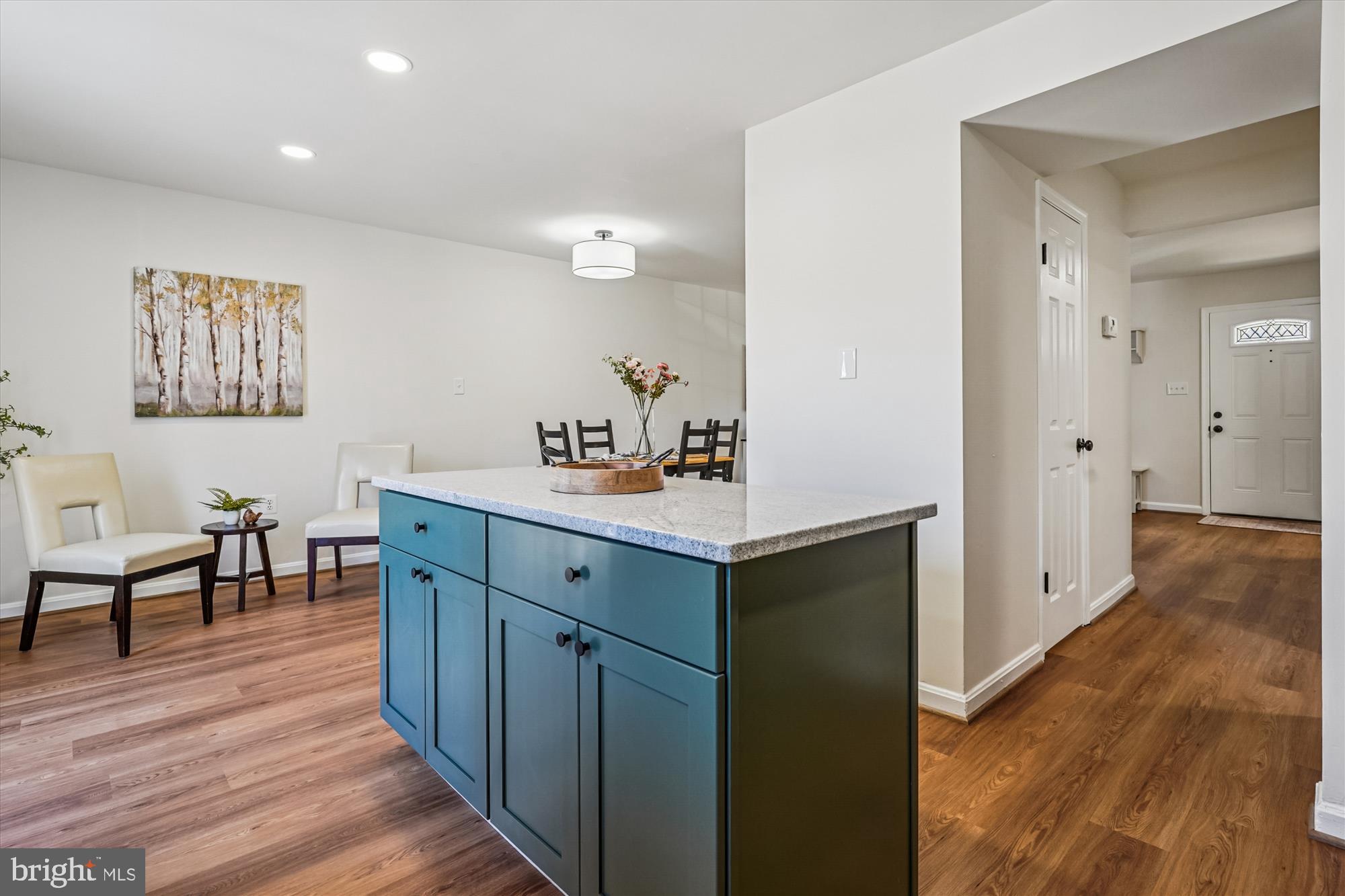 MONTCLAIR ST4 - Residential