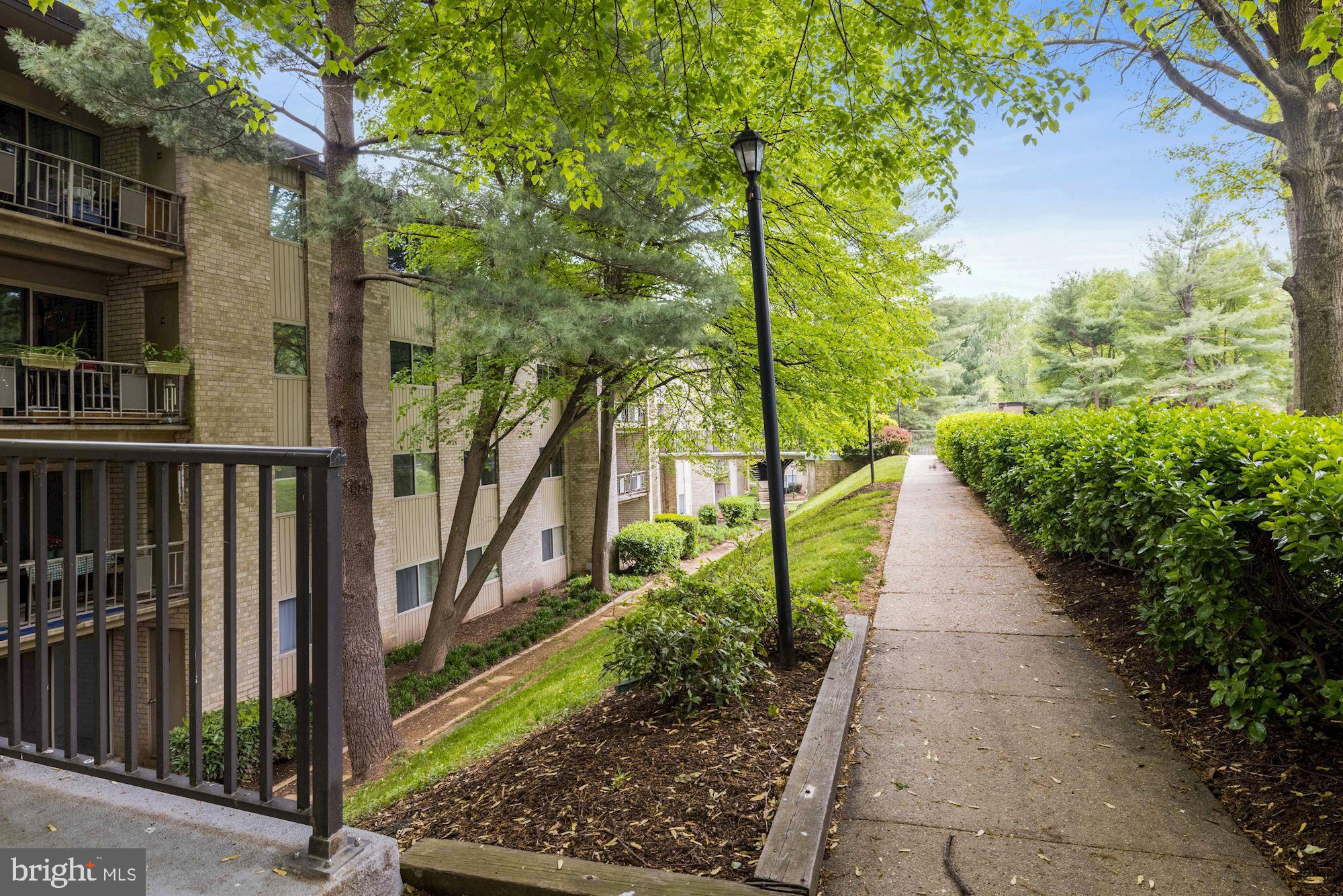 BETHESDA PARK - Residential