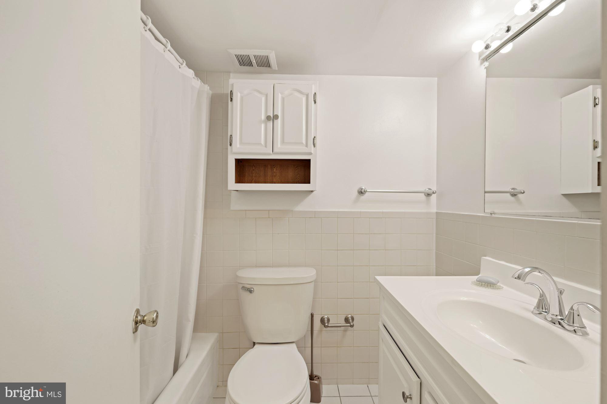 BETHESDA PARK - Residential