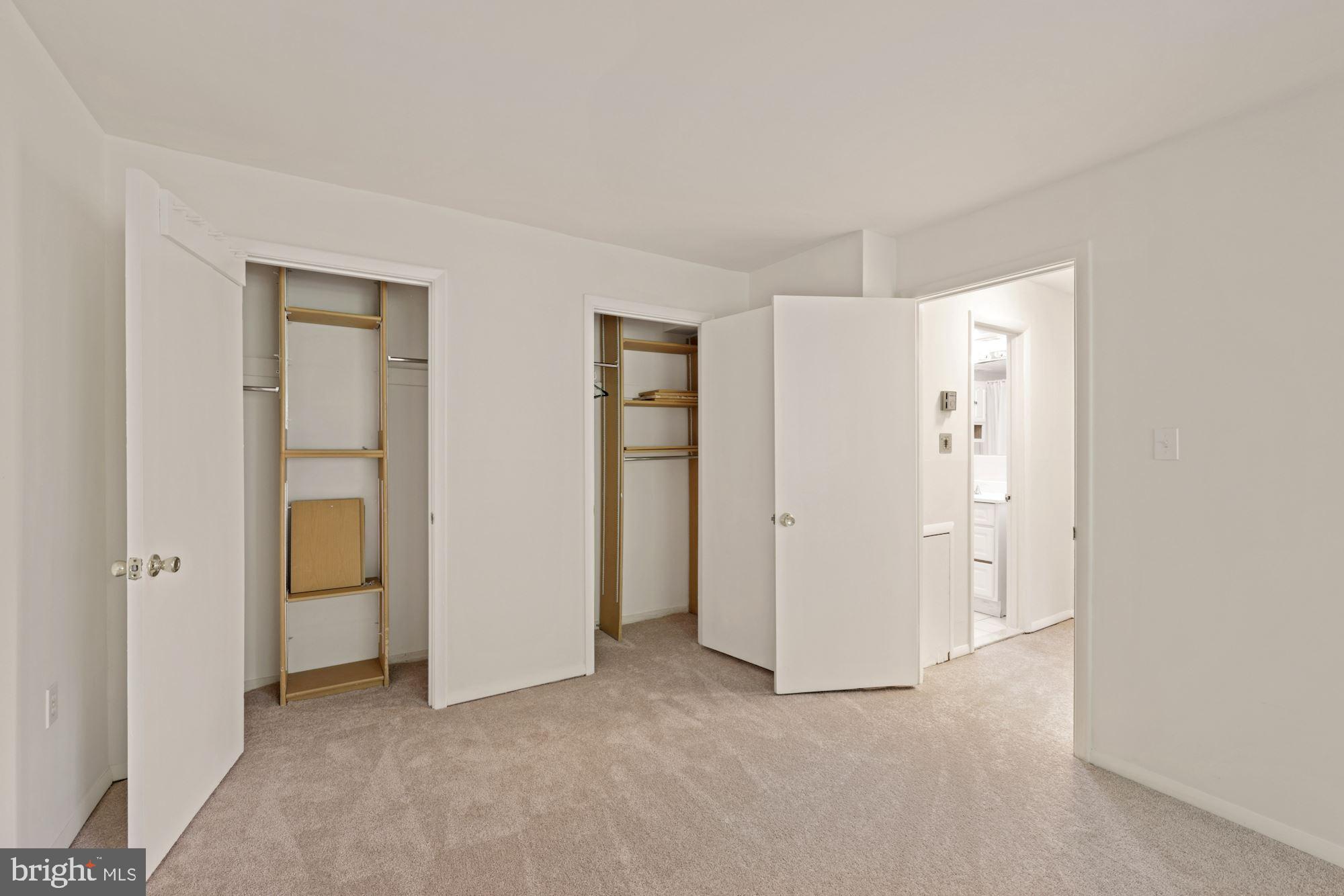 BETHESDA PARK - Residential