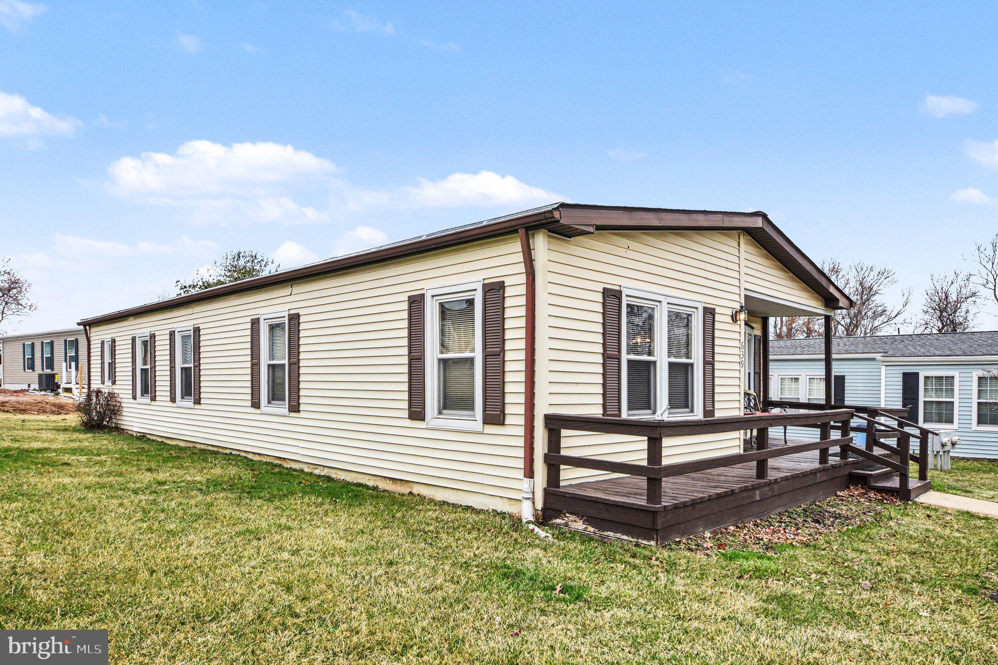 NESHAMINY FALLS - Residential