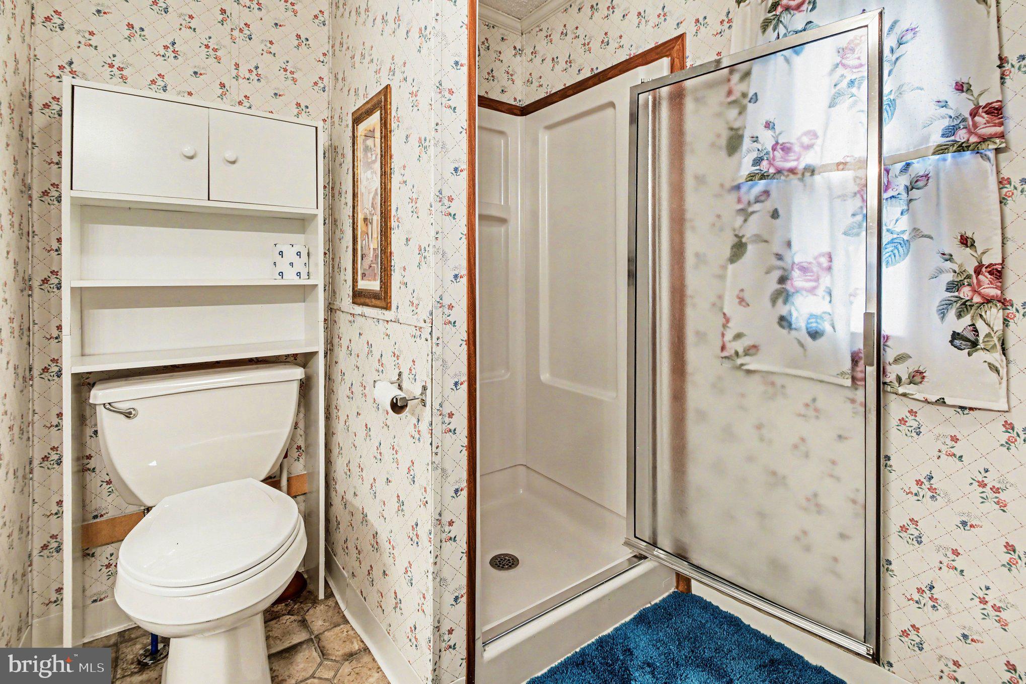 NESHAMINY FALLS - Residential