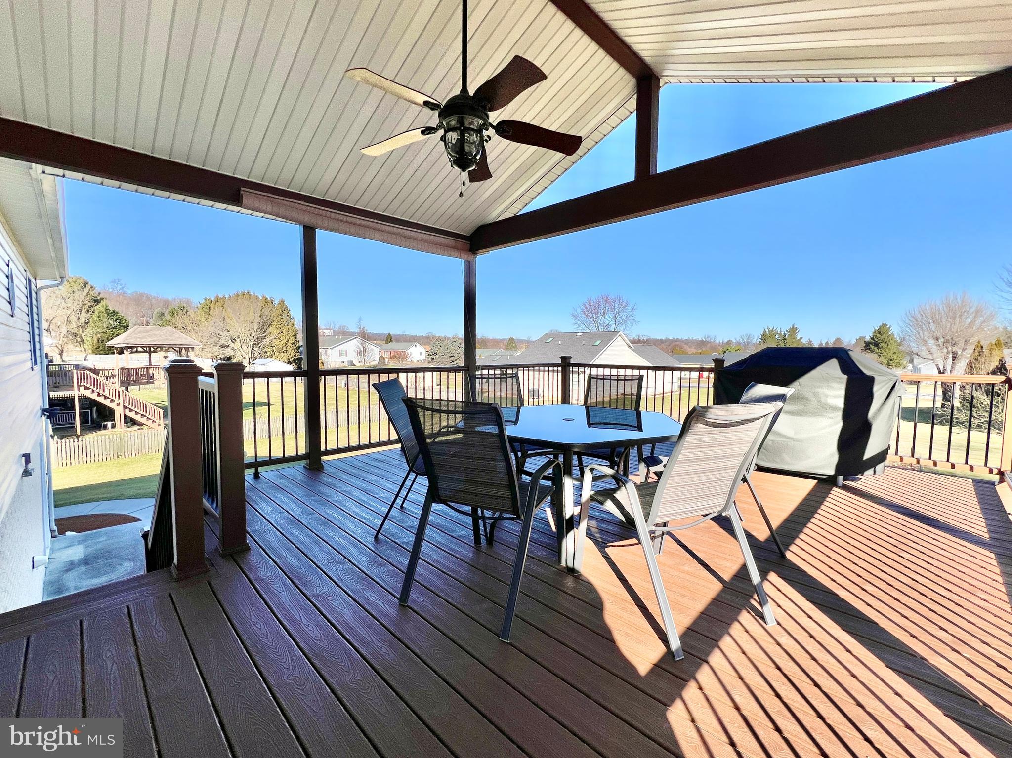 FAIRFIELD - Residential