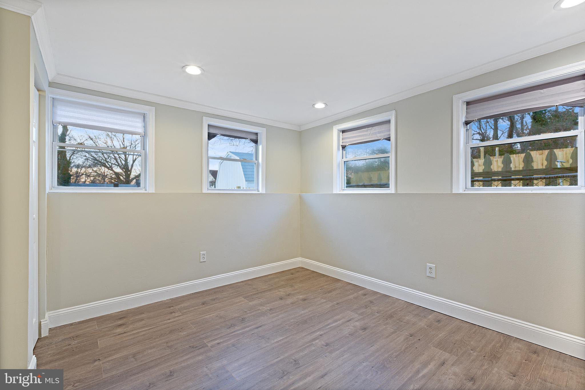 PALMER PARK - Residential