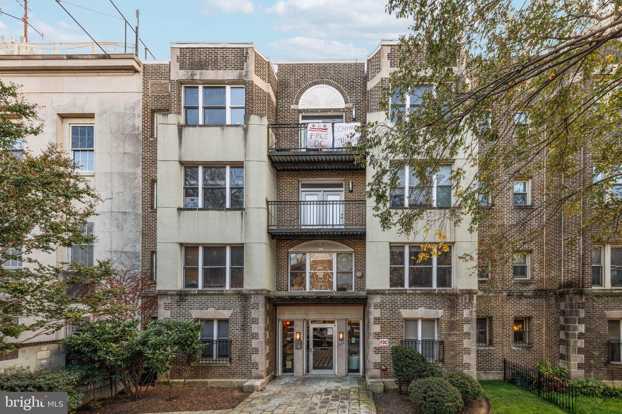 1438 COLUMBIA ROAD NW 305