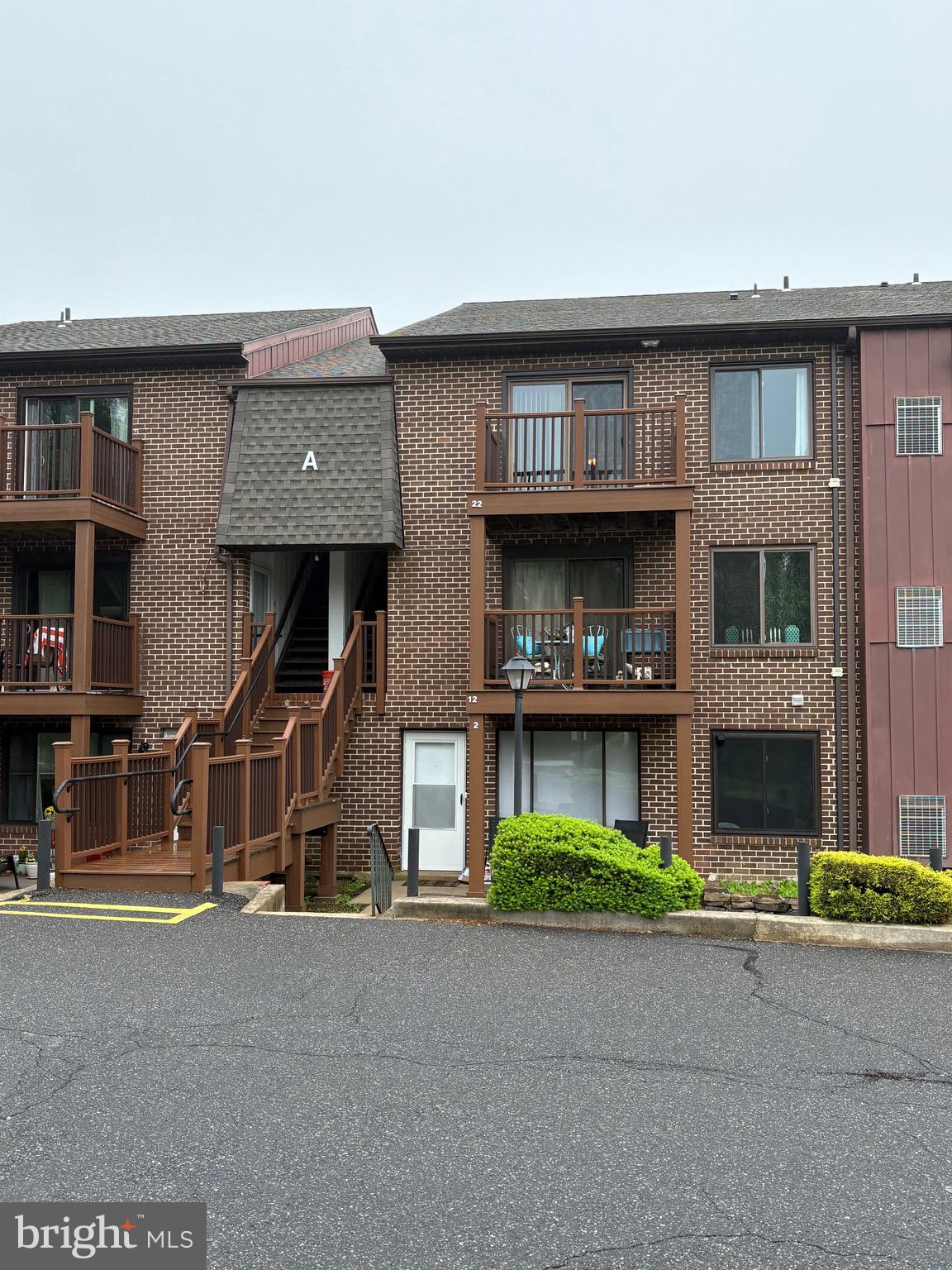 HILLTOP - Residential