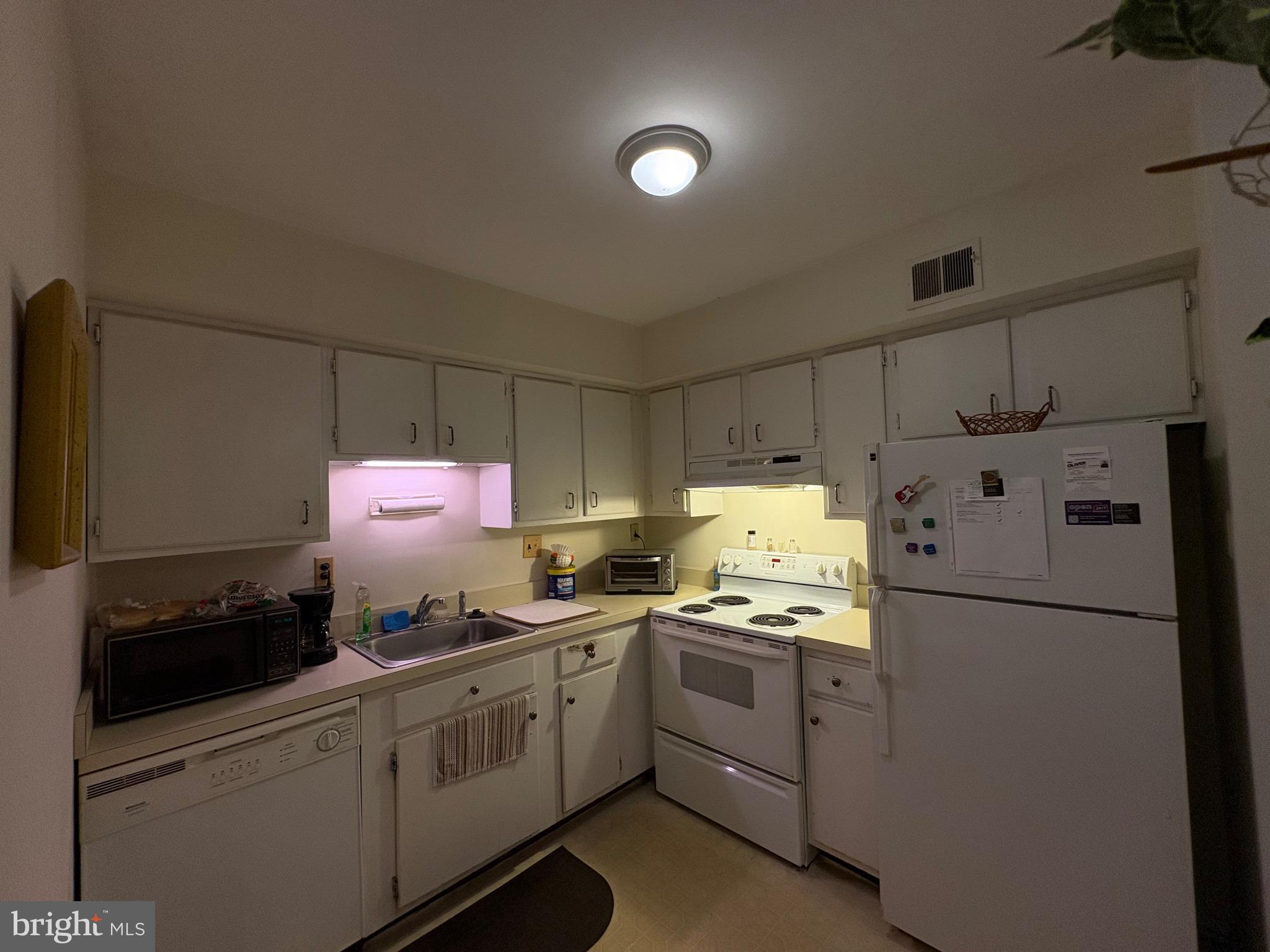 HILLTOP - Residential