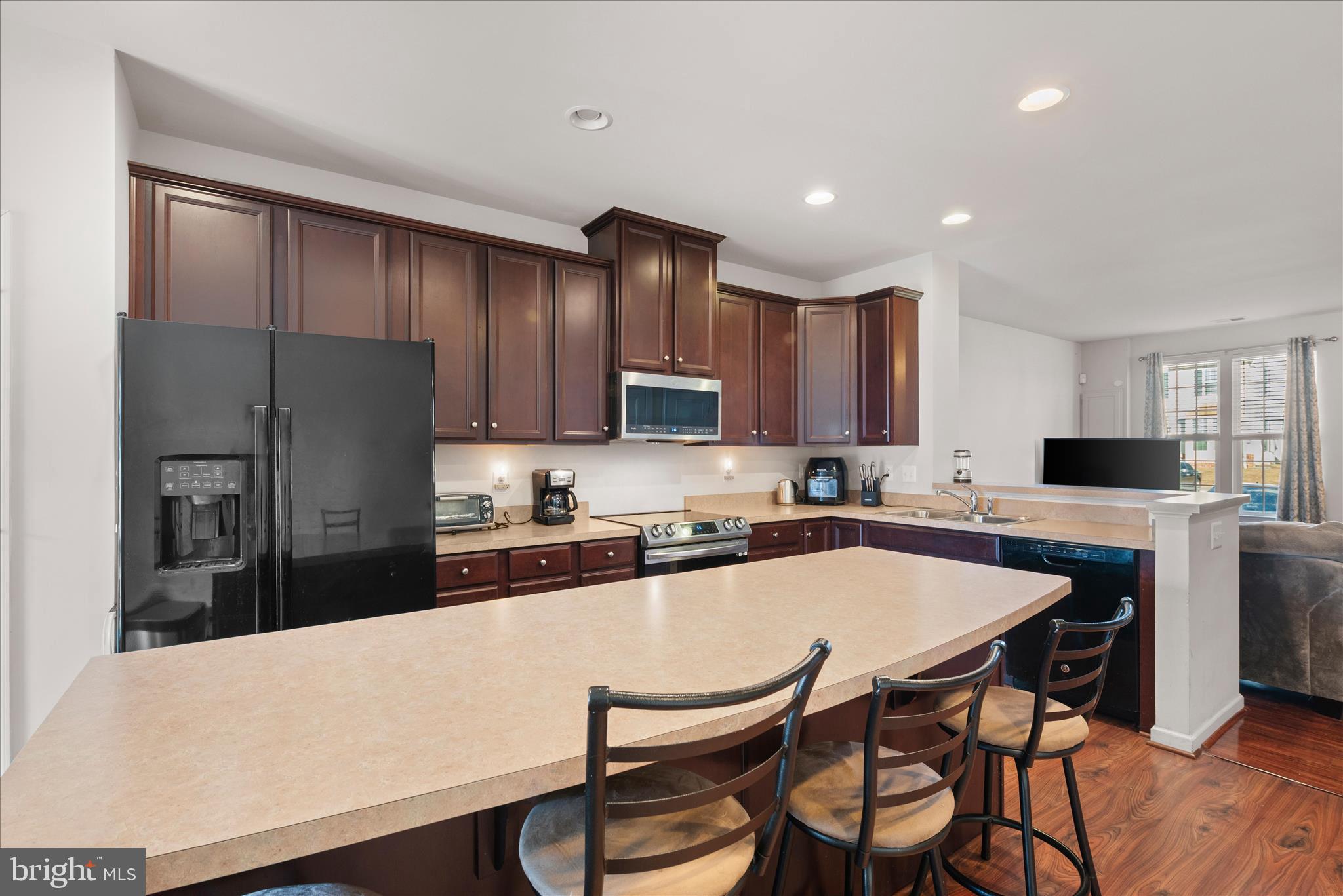 BROOKFIELD - Residential