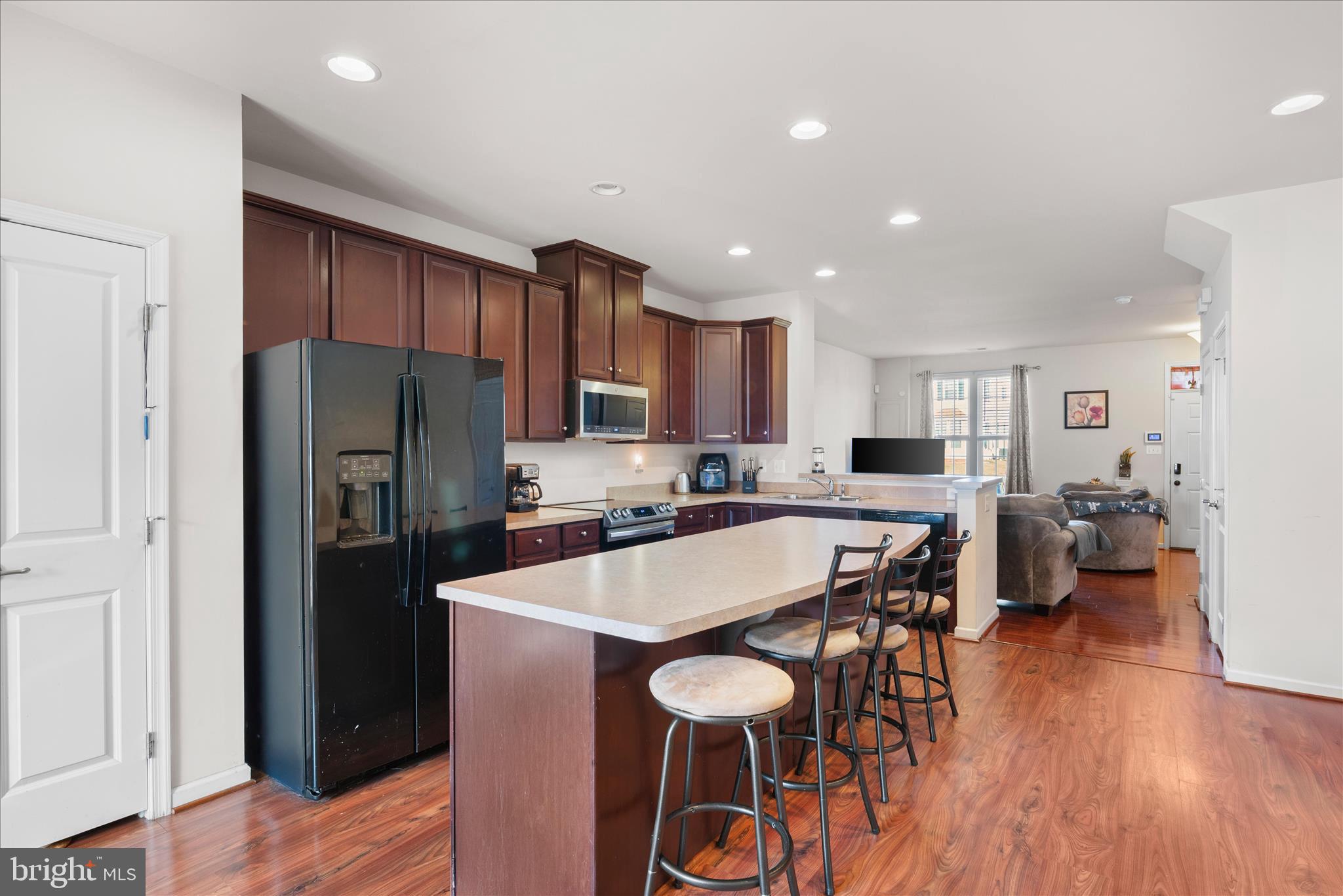 BROOKFIELD - Residential