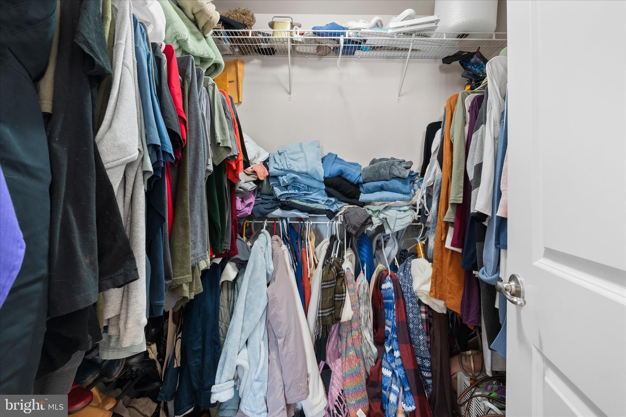 BROOKFIELD - Residential