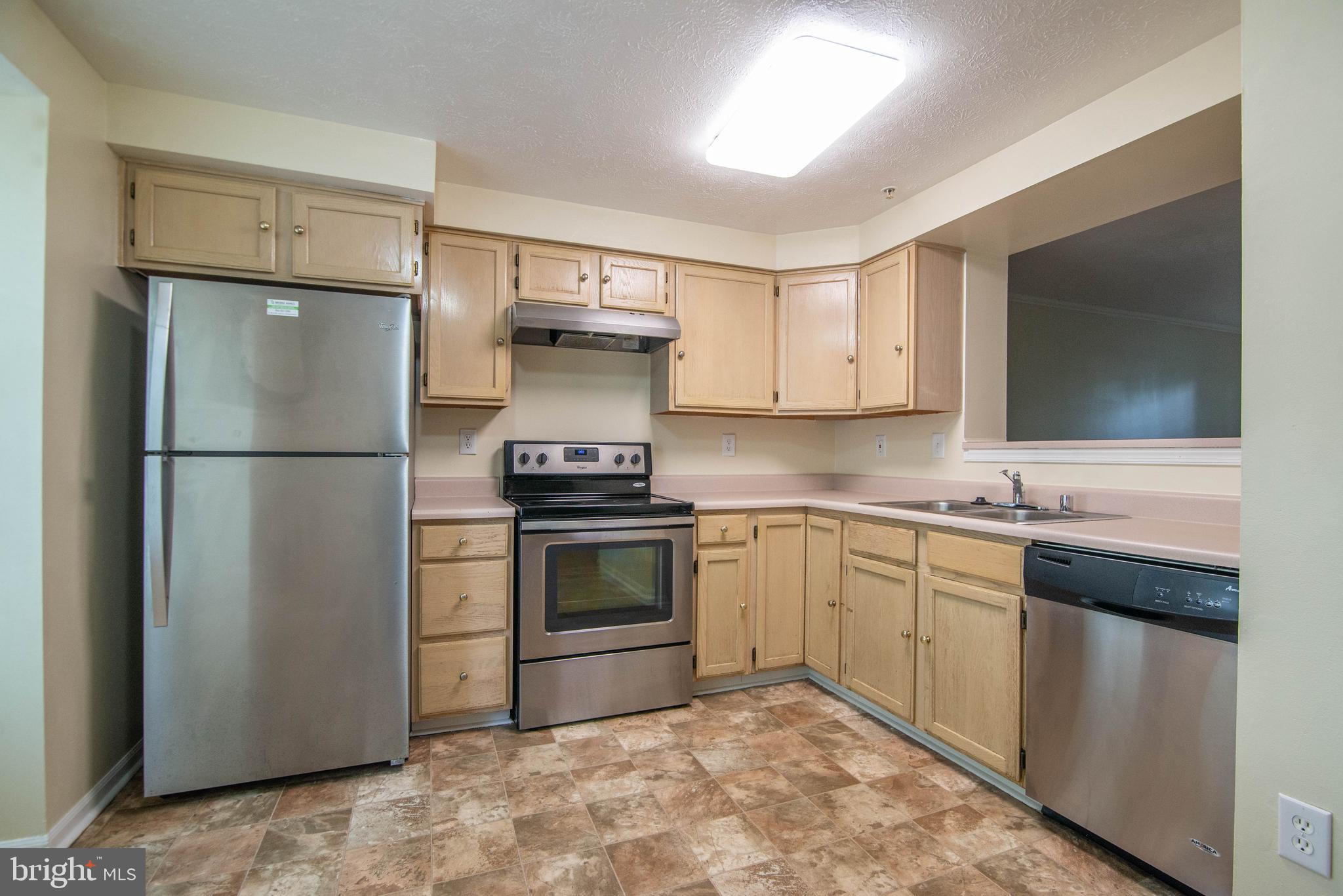 BEDFORD CROSSING - Residential