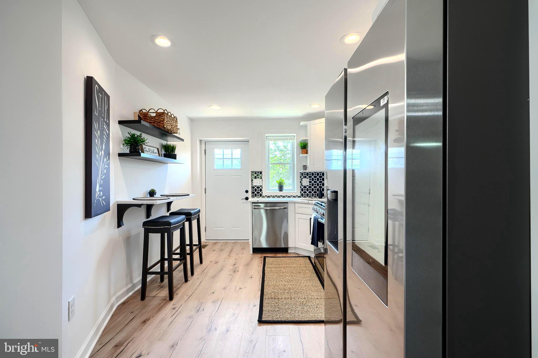 BROADWAY EAST - Residential