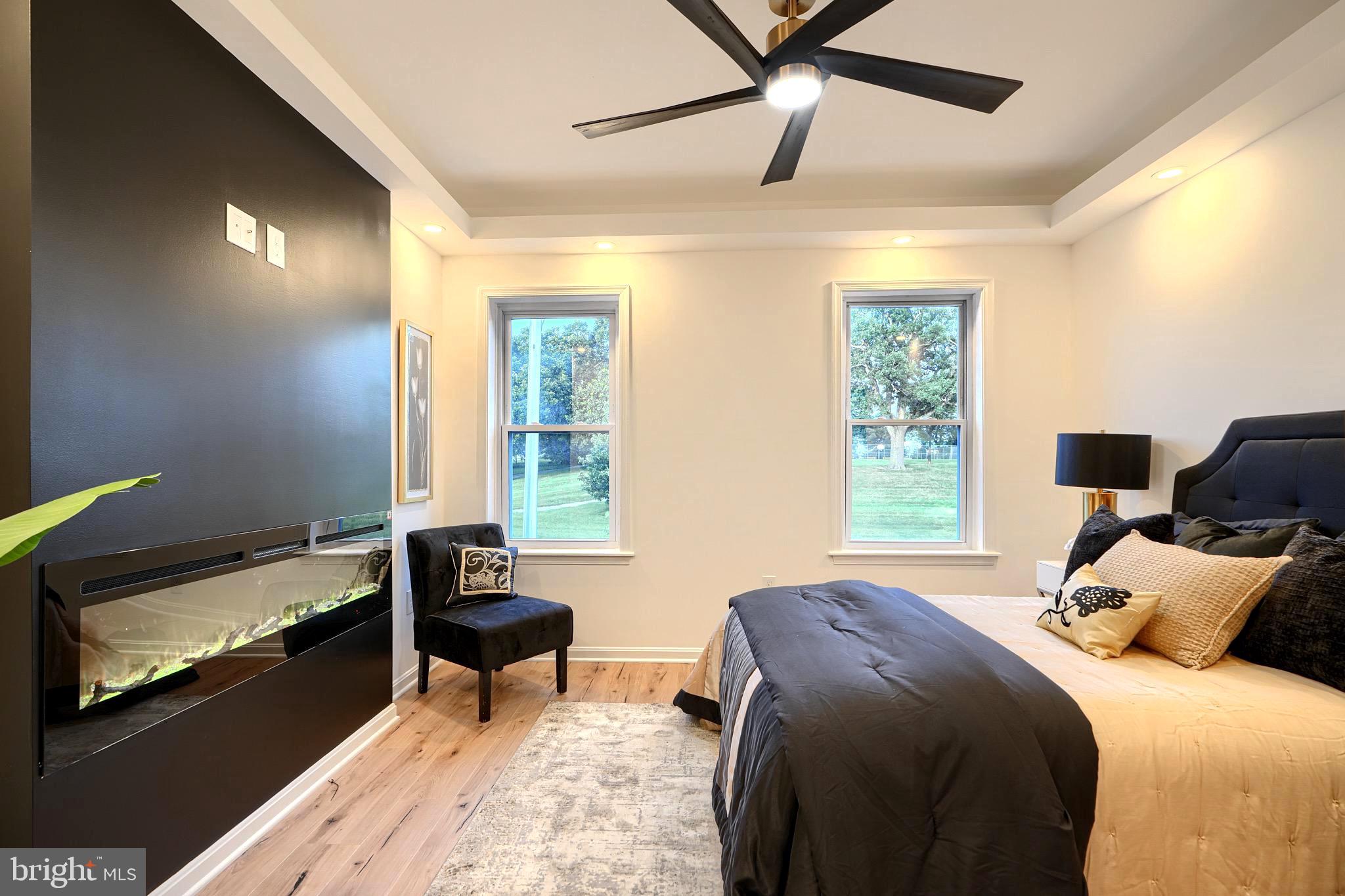 BROADWAY EAST - Residential