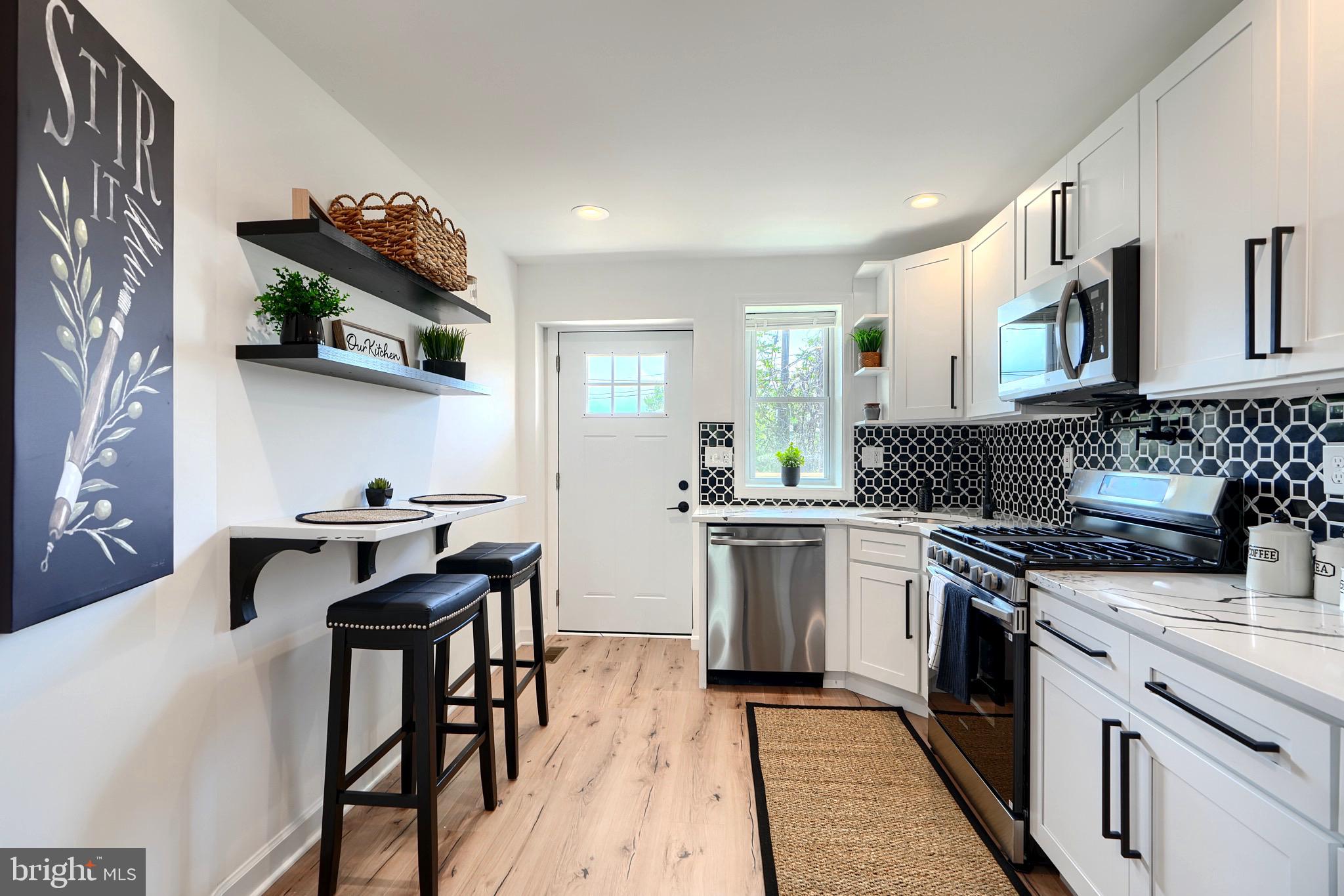 BROADWAY EAST - Residential