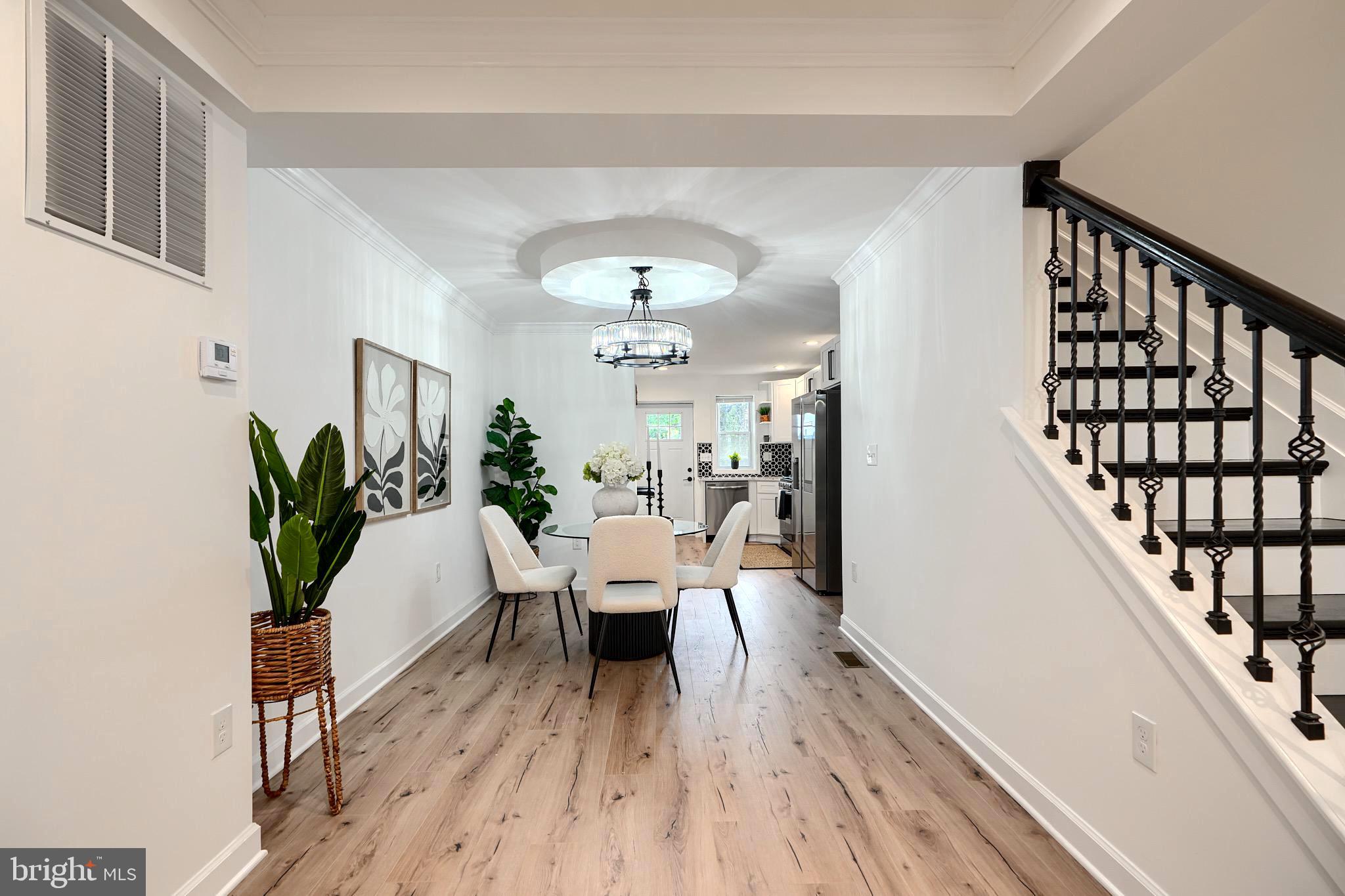 BROADWAY EAST - Residential