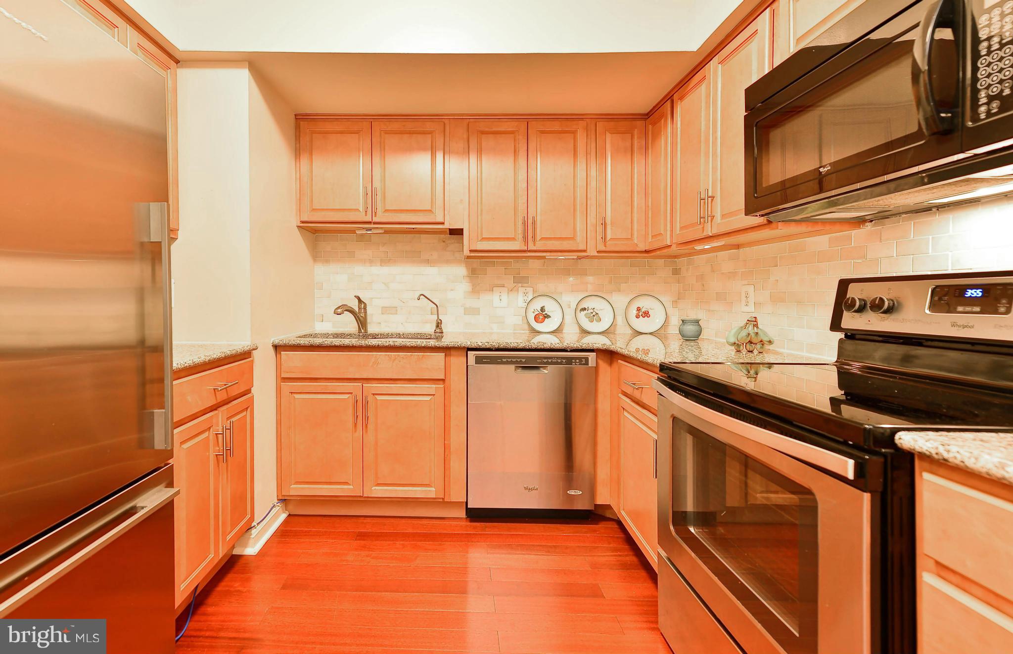 CRYSTAL GATEWAY - Residential