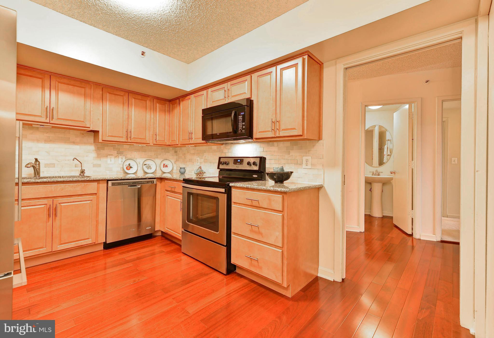 CRYSTAL GATEWAY - Residential