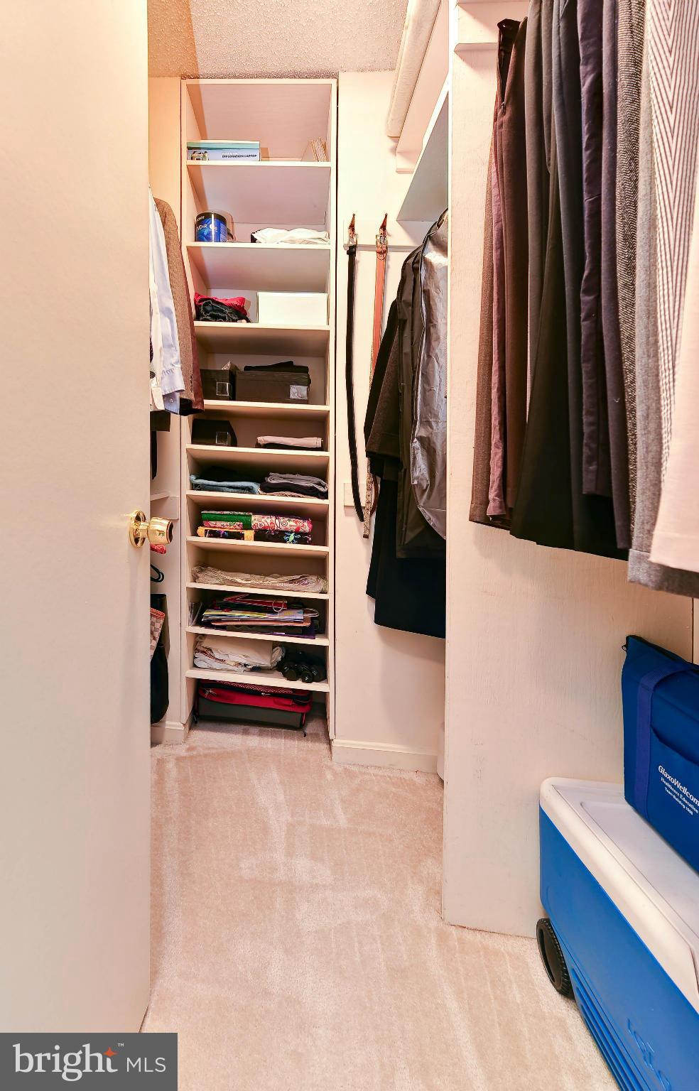 CRYSTAL GATEWAY - Residential