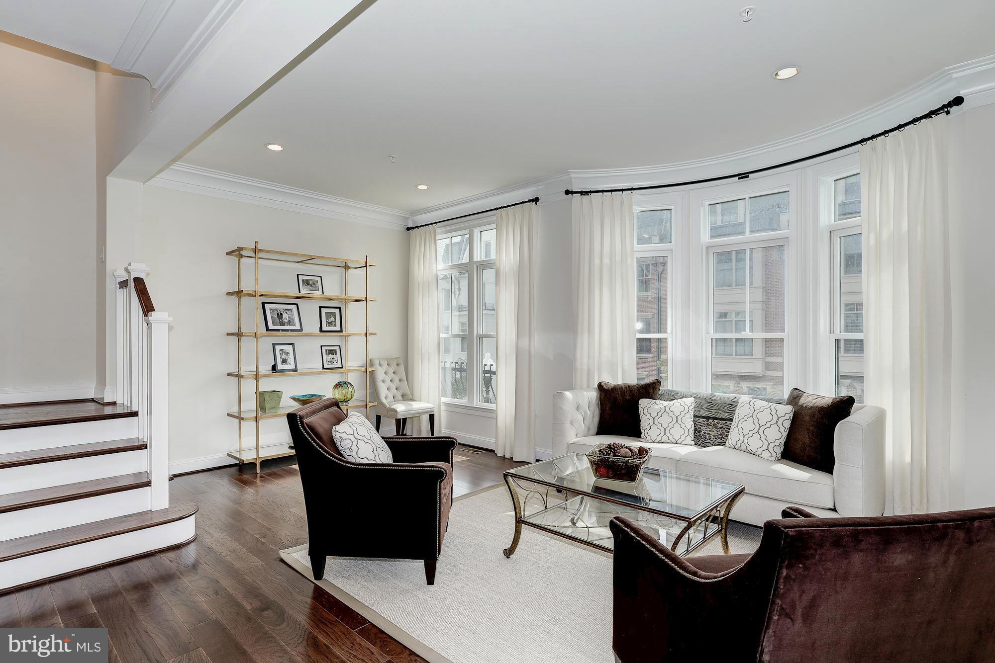 SYMPHONY PARK - Residential Lease