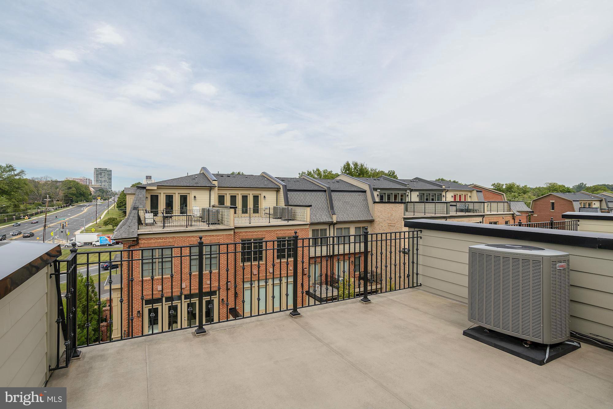 SYMPHONY PARK - Residential Lease