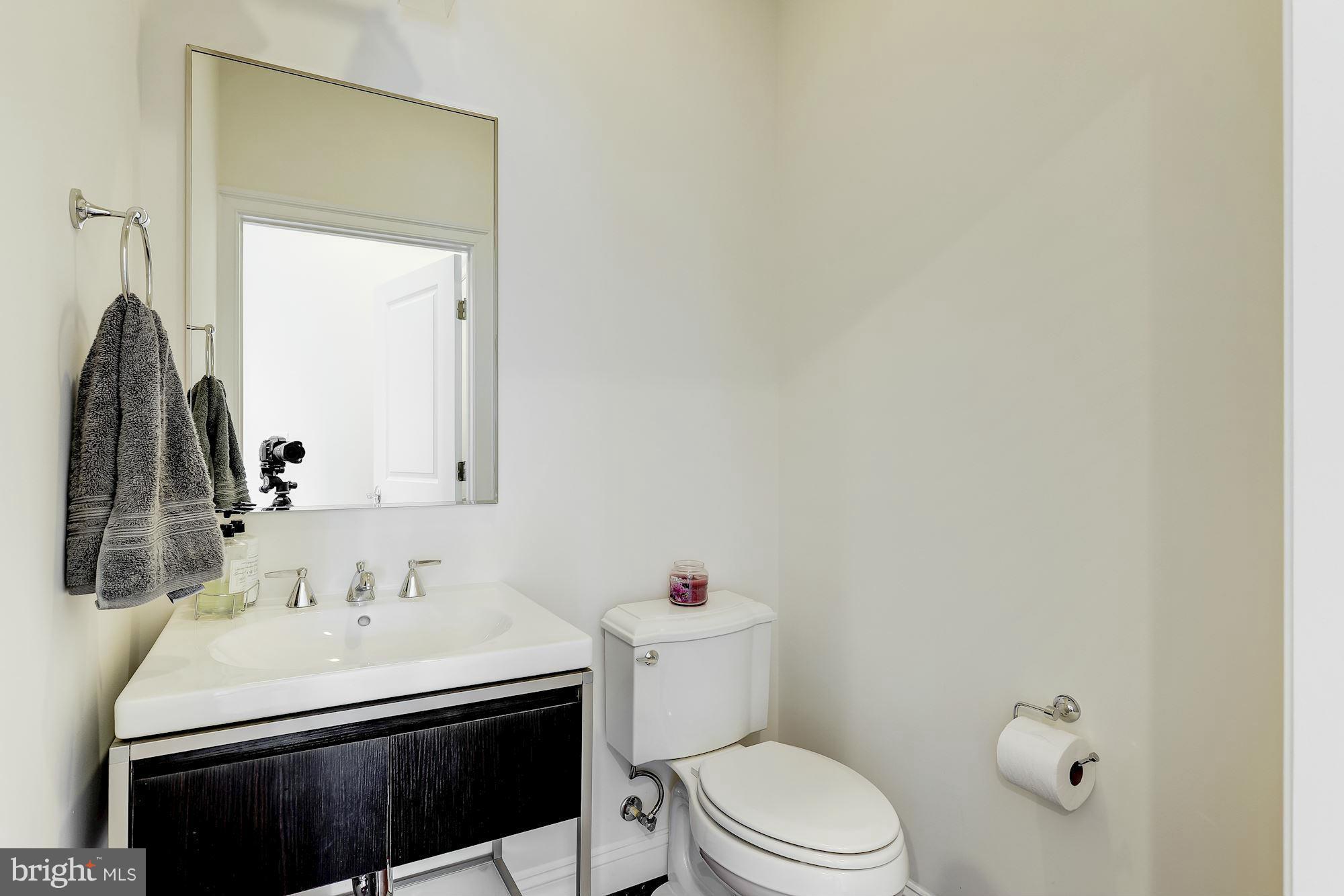 SYMPHONY PARK - Residential Lease