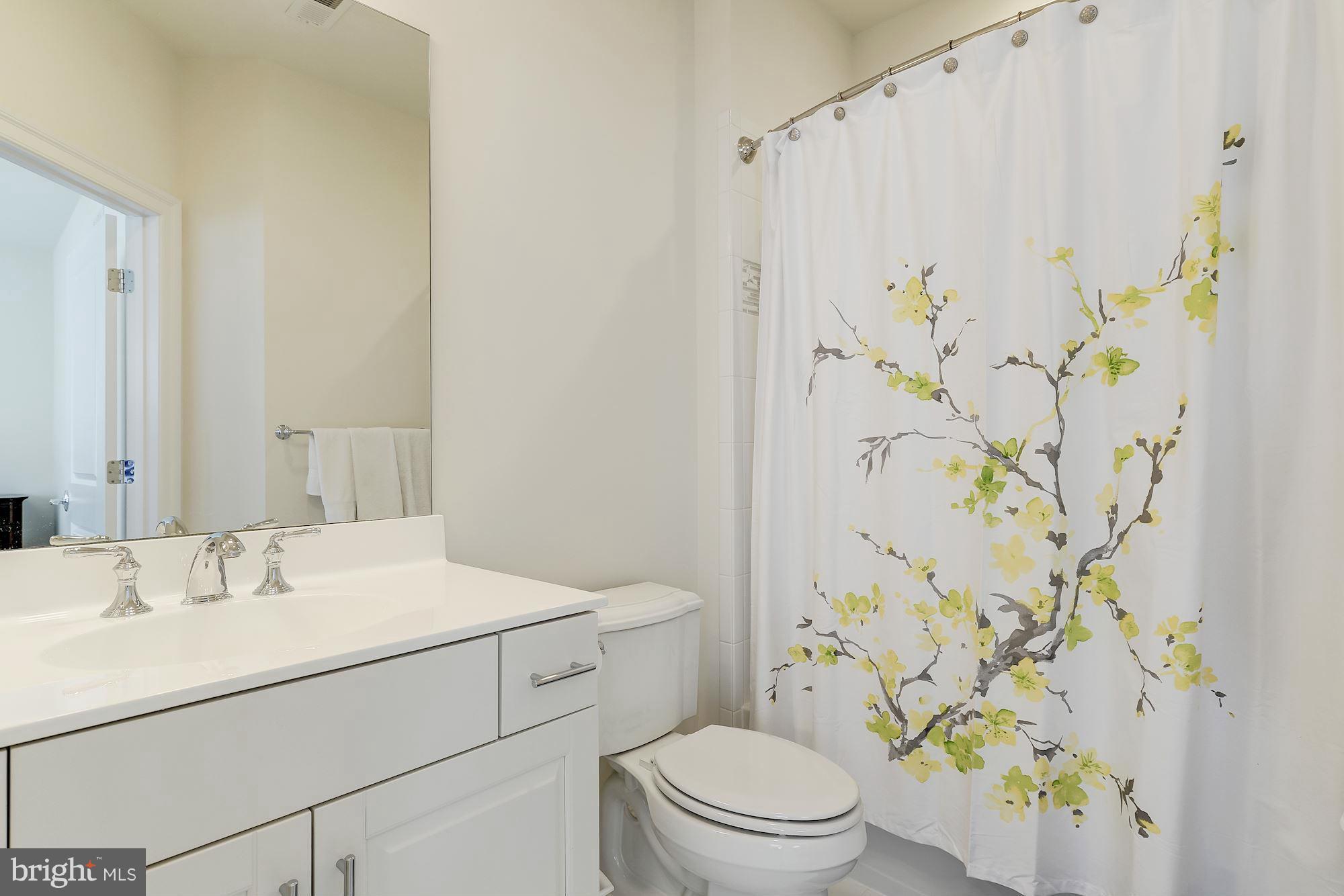 SYMPHONY PARK - Residential Lease