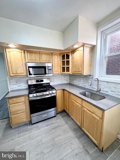 Townhouse For Rent - 5363 Westford Road<br/> Philadelphia County, PHILADELPHIA, PA 19120