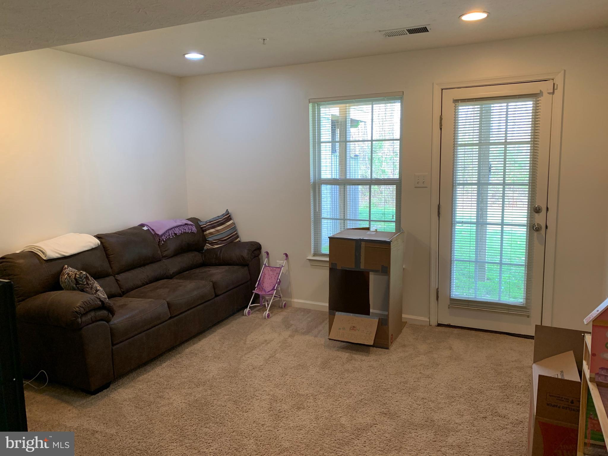 TANYARD SPRINGS - Residential Lease