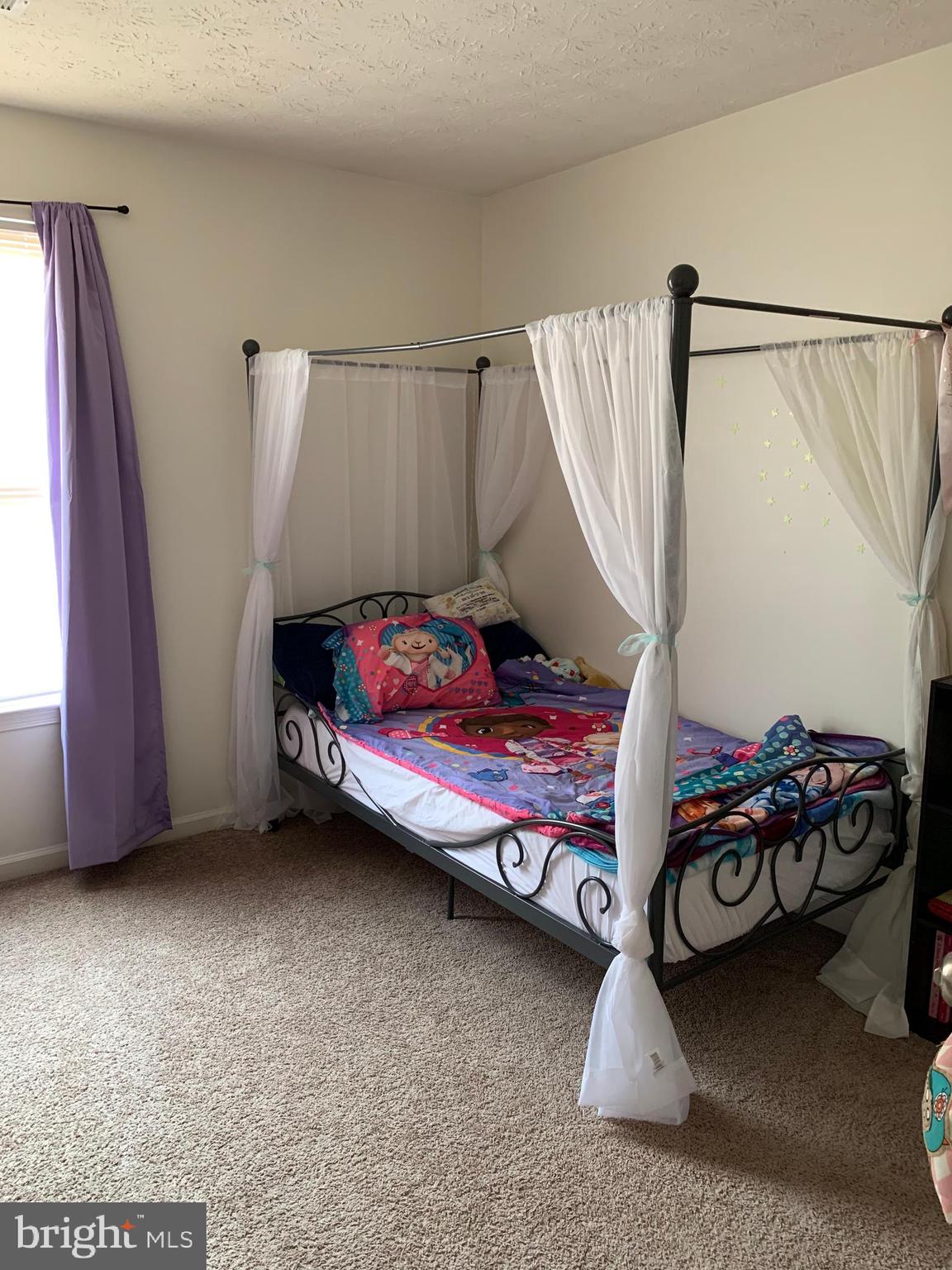 TANYARD SPRINGS - Residential Lease