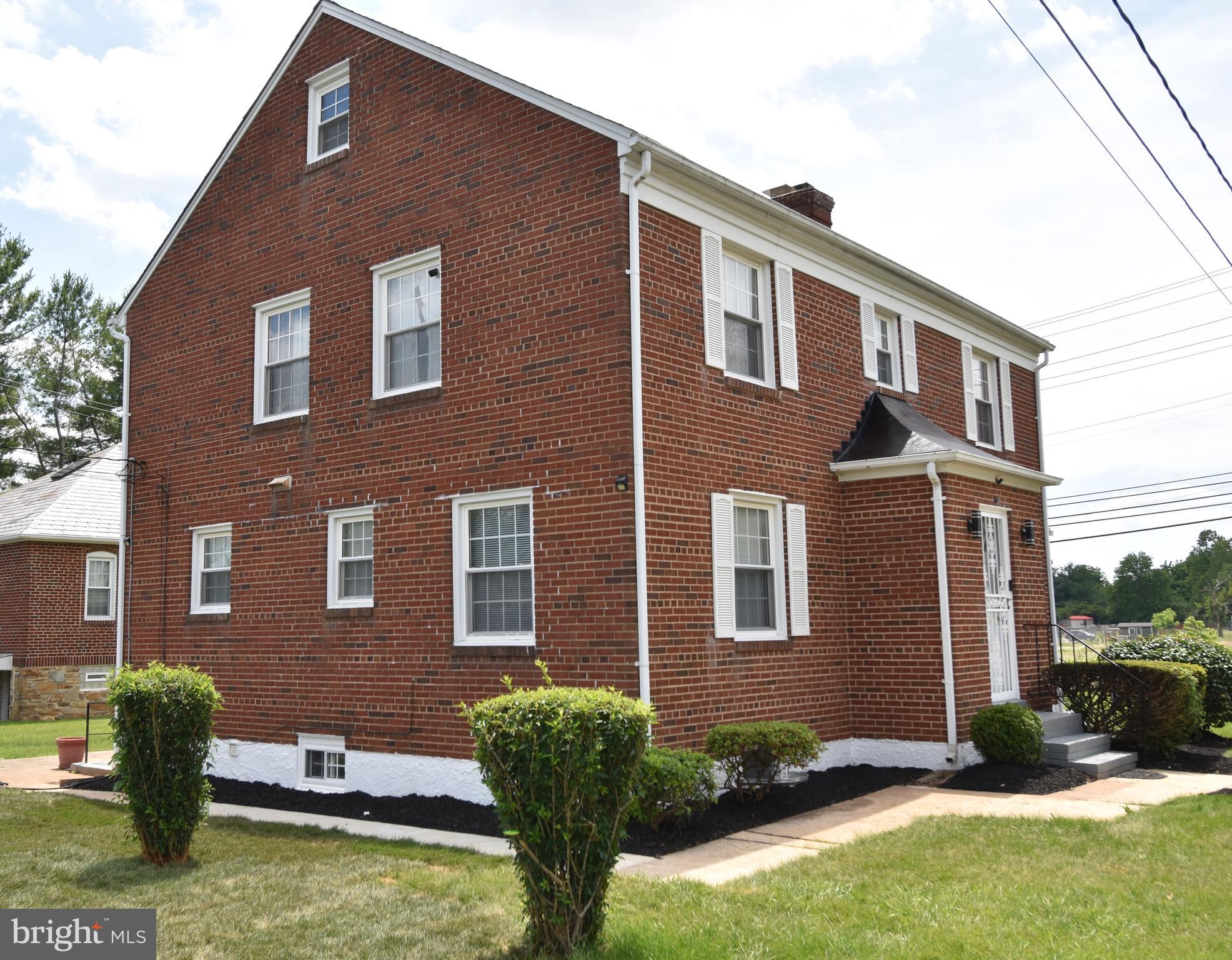 3403 N ROLLING ROAD