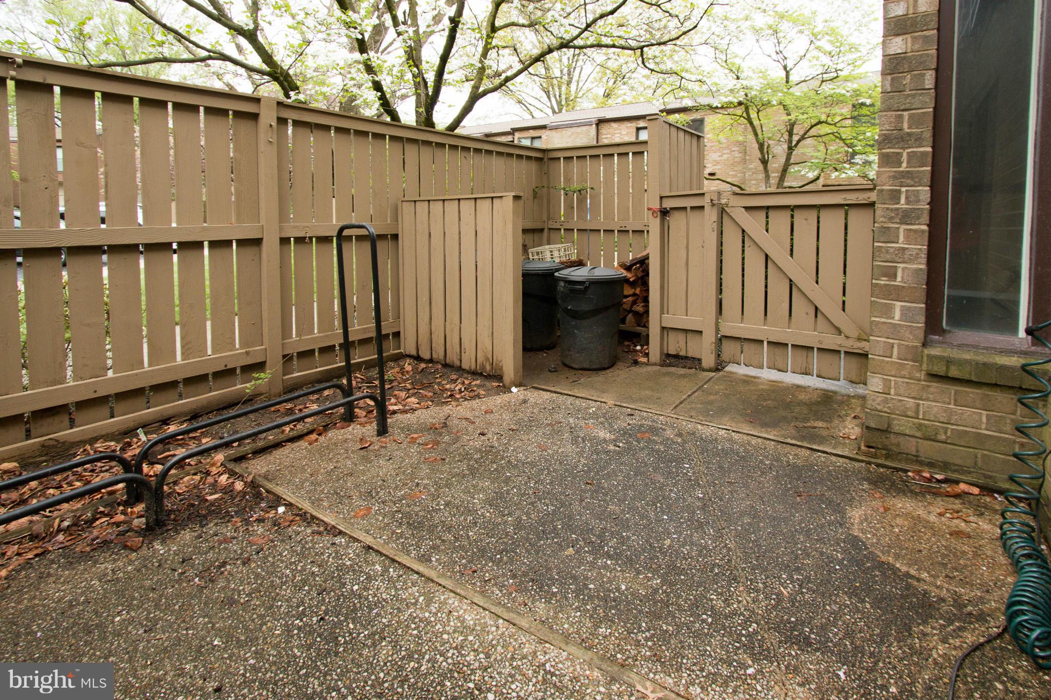 TOPFIELD - Residential