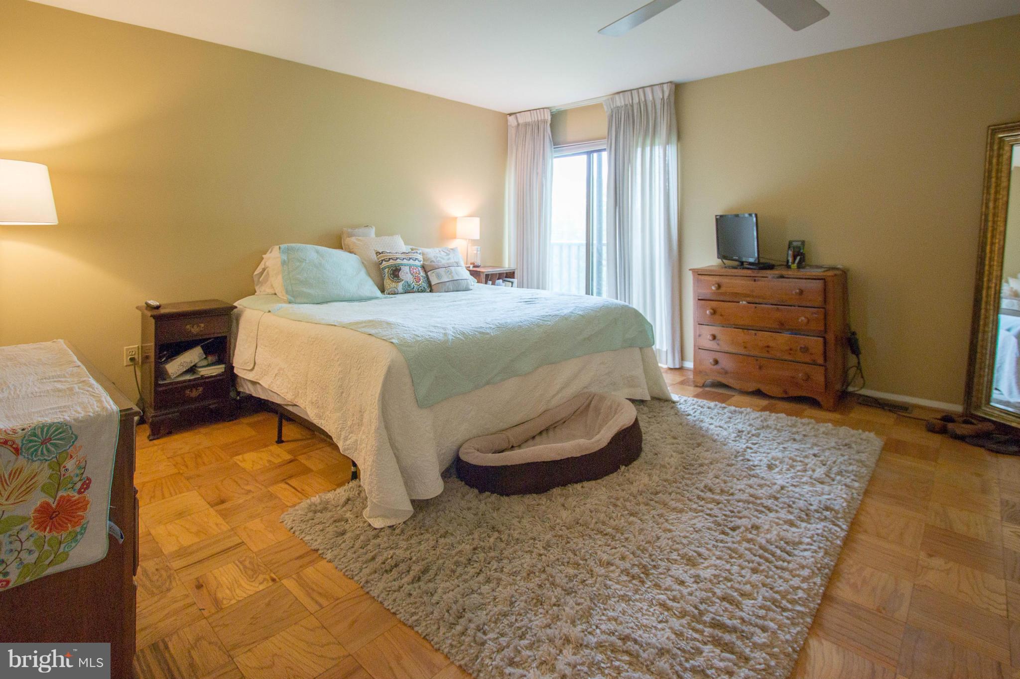 TOPFIELD - Residential