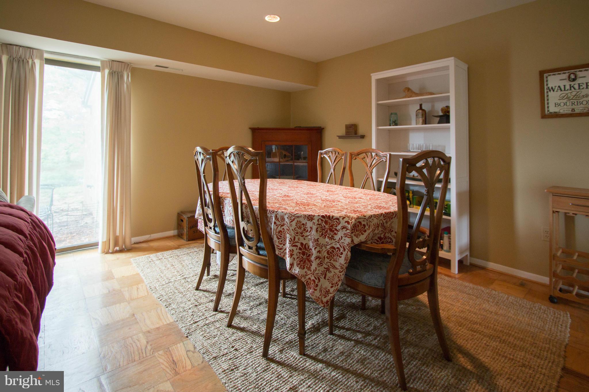 TOPFIELD - Residential