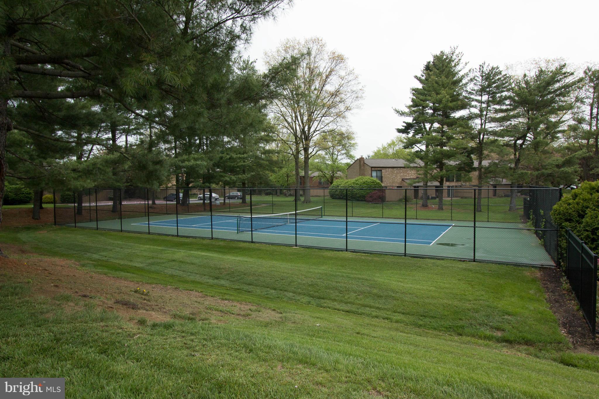 TOPFIELD - Residential