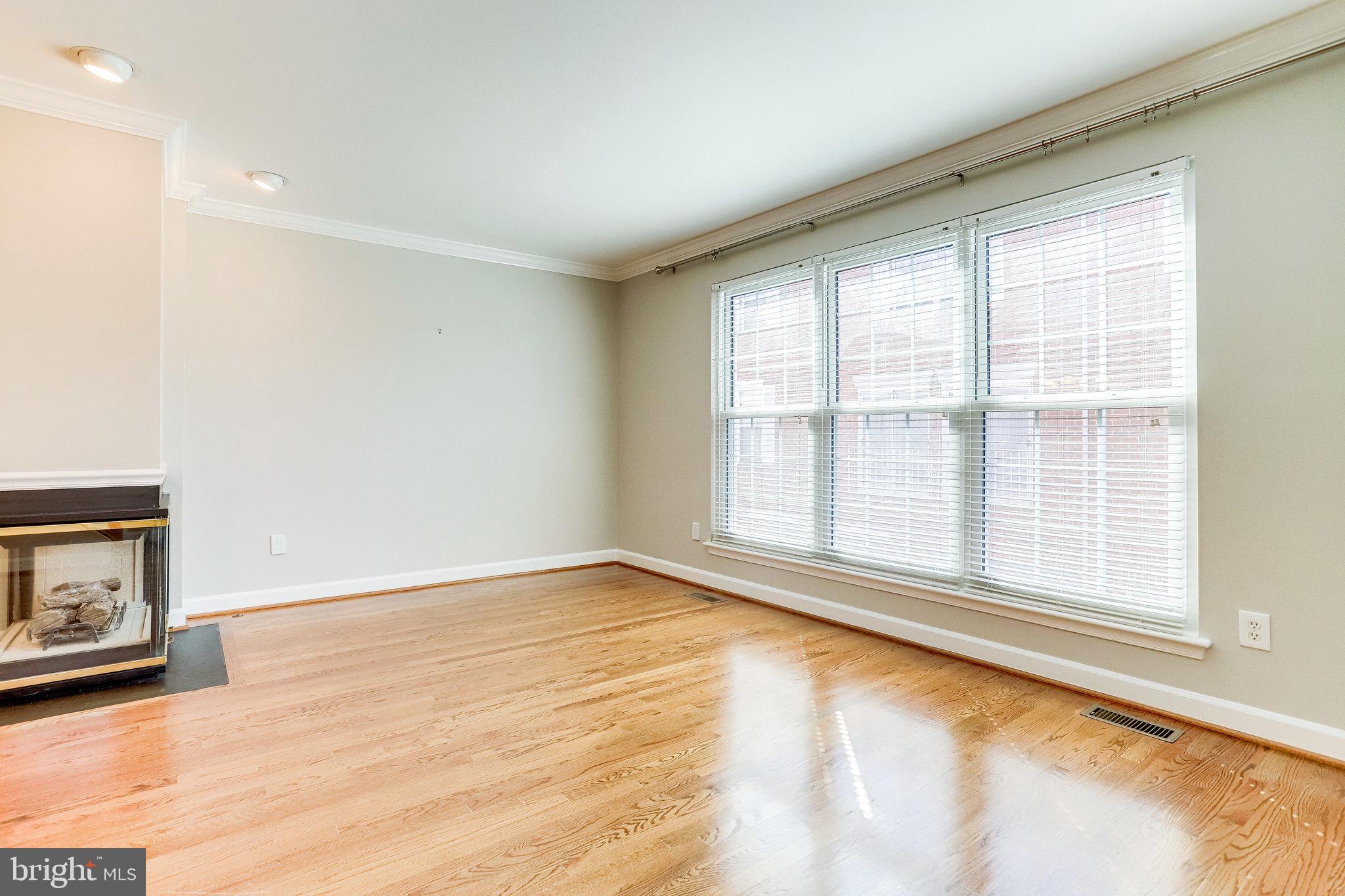 FAIRVIEW - Residential Lease