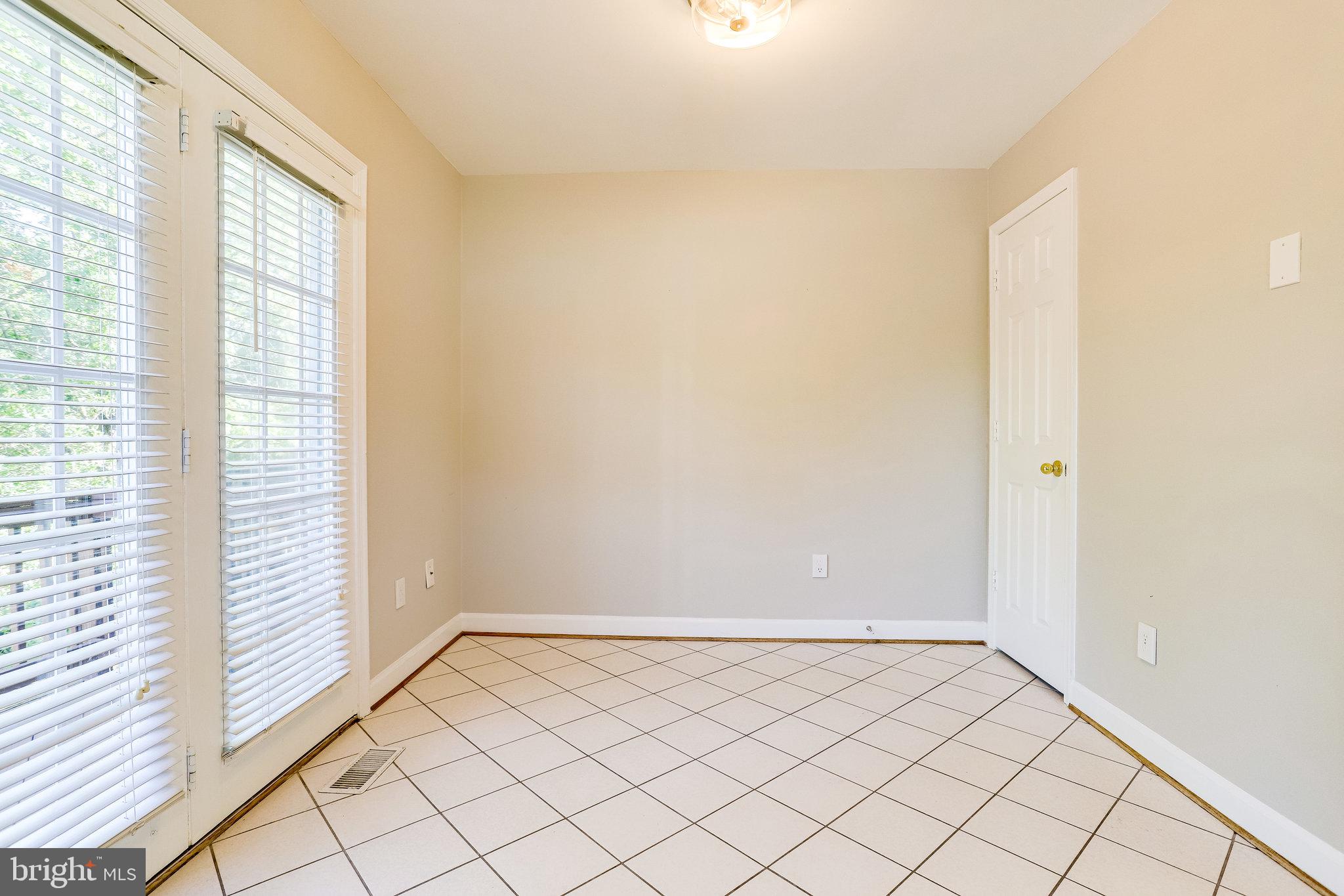 FAIRVIEW - Residential Lease