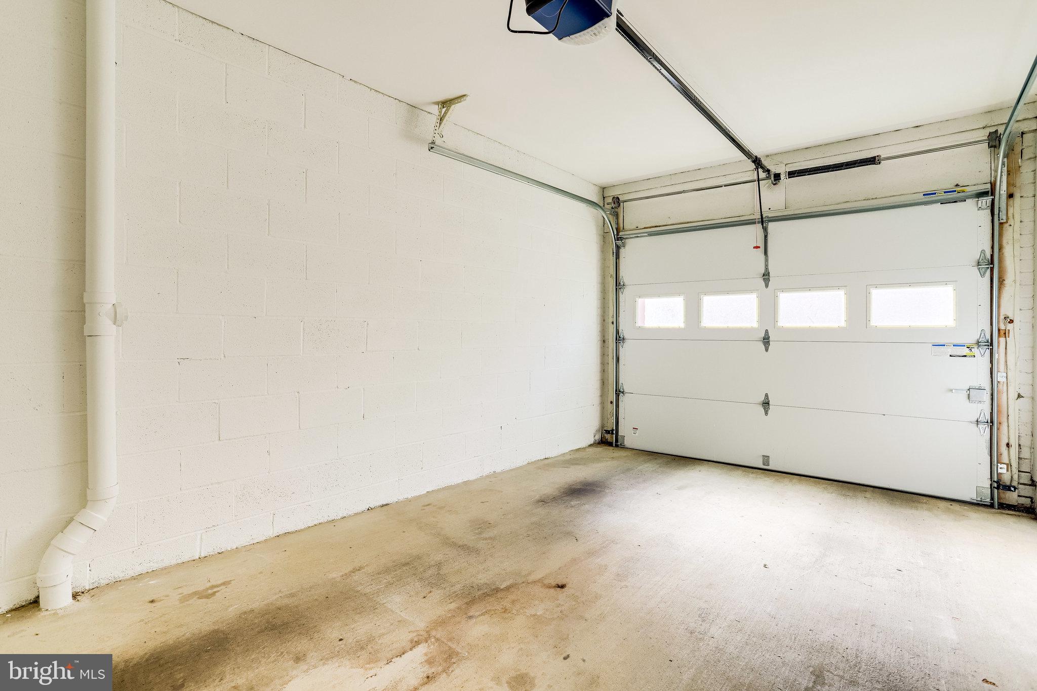 FAIRVIEW - Residential Lease