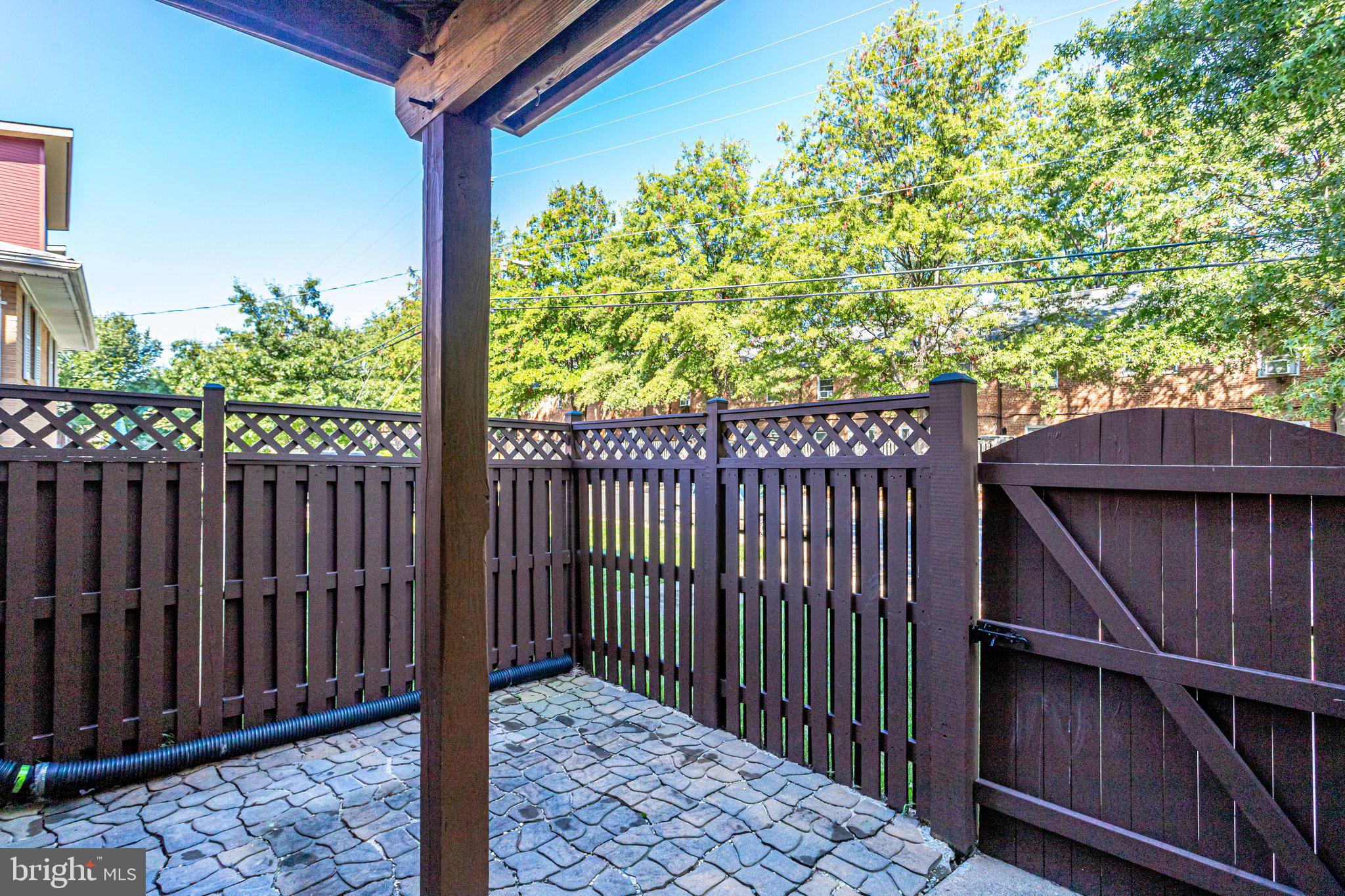 FAIRVIEW - Residential Lease