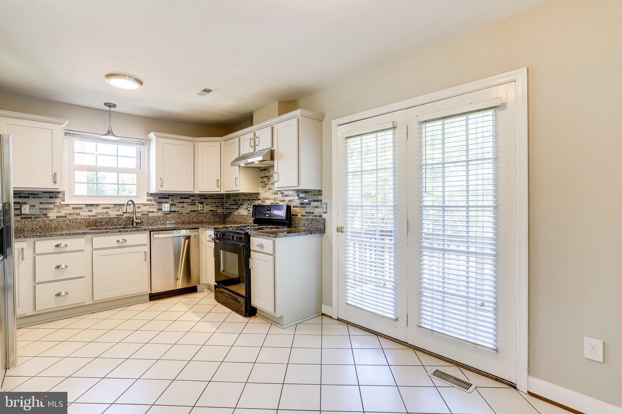 FAIRVIEW - Residential Lease