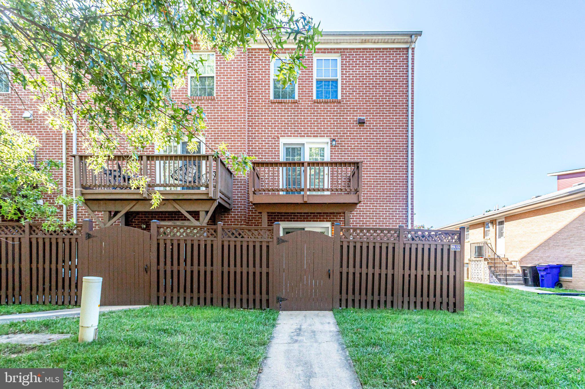 FAIRVIEW - Residential Lease