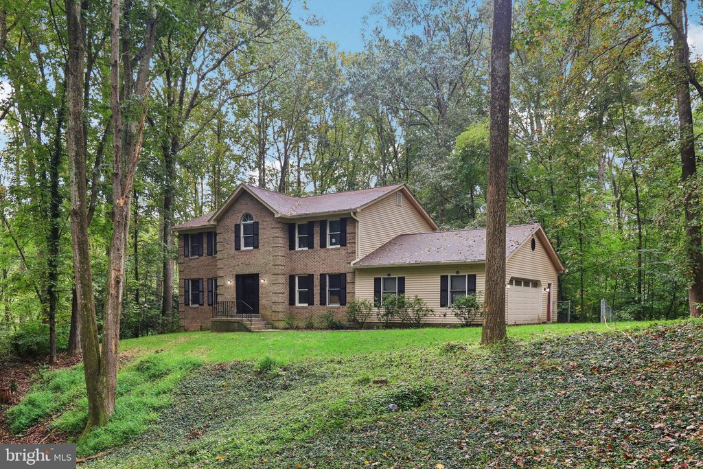 Photo of 30090 Cherokee Court, MECHANICSVILLE, MD 20659 (MLS # MDSM2027480)